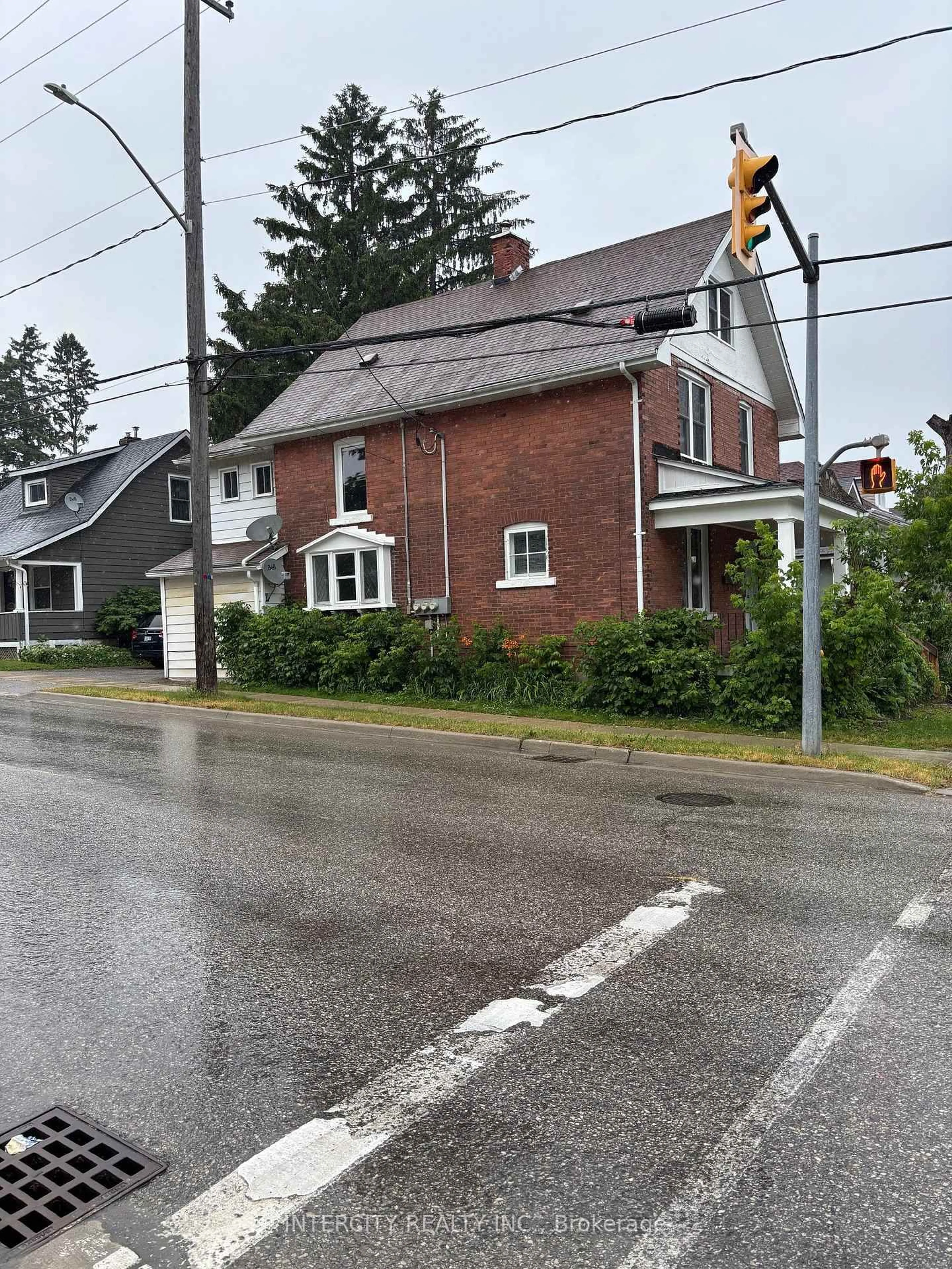 Unknown for 90 Coldwater Rd, Orillia Ontario L3V 5L5