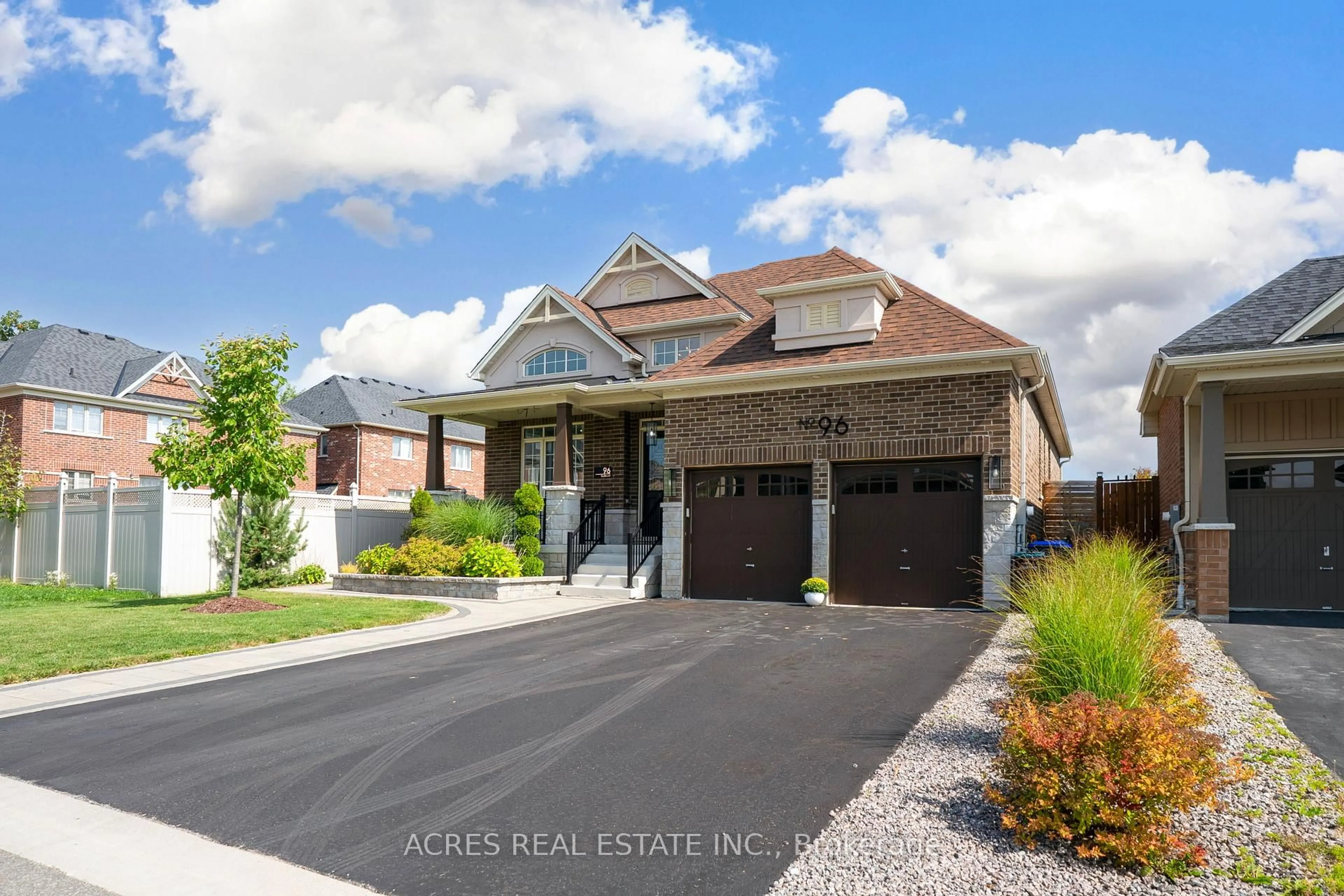 Home with brick exterior material, street for 96 Redmond Cres, Springwater Ontario L9X 1Z8