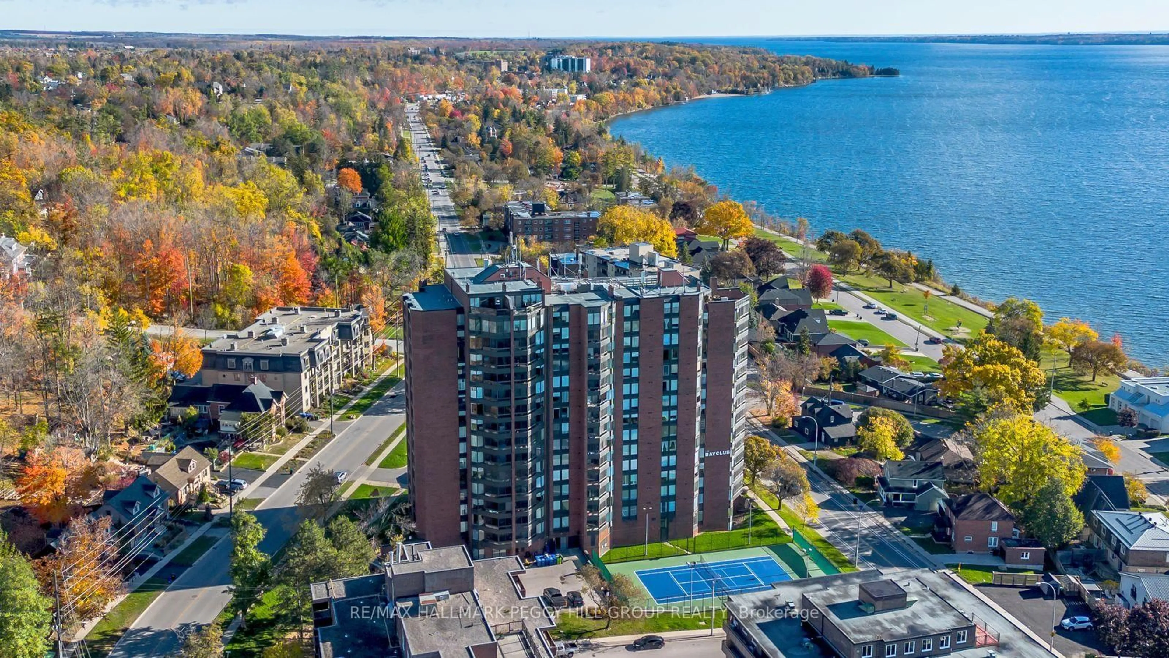 A pic from outside/outdoor area/front of a property/back of a property/a pic from drone, water/lake/river/ocean view for 181 Collier St #206, Barrie Ontario L4M 5L6