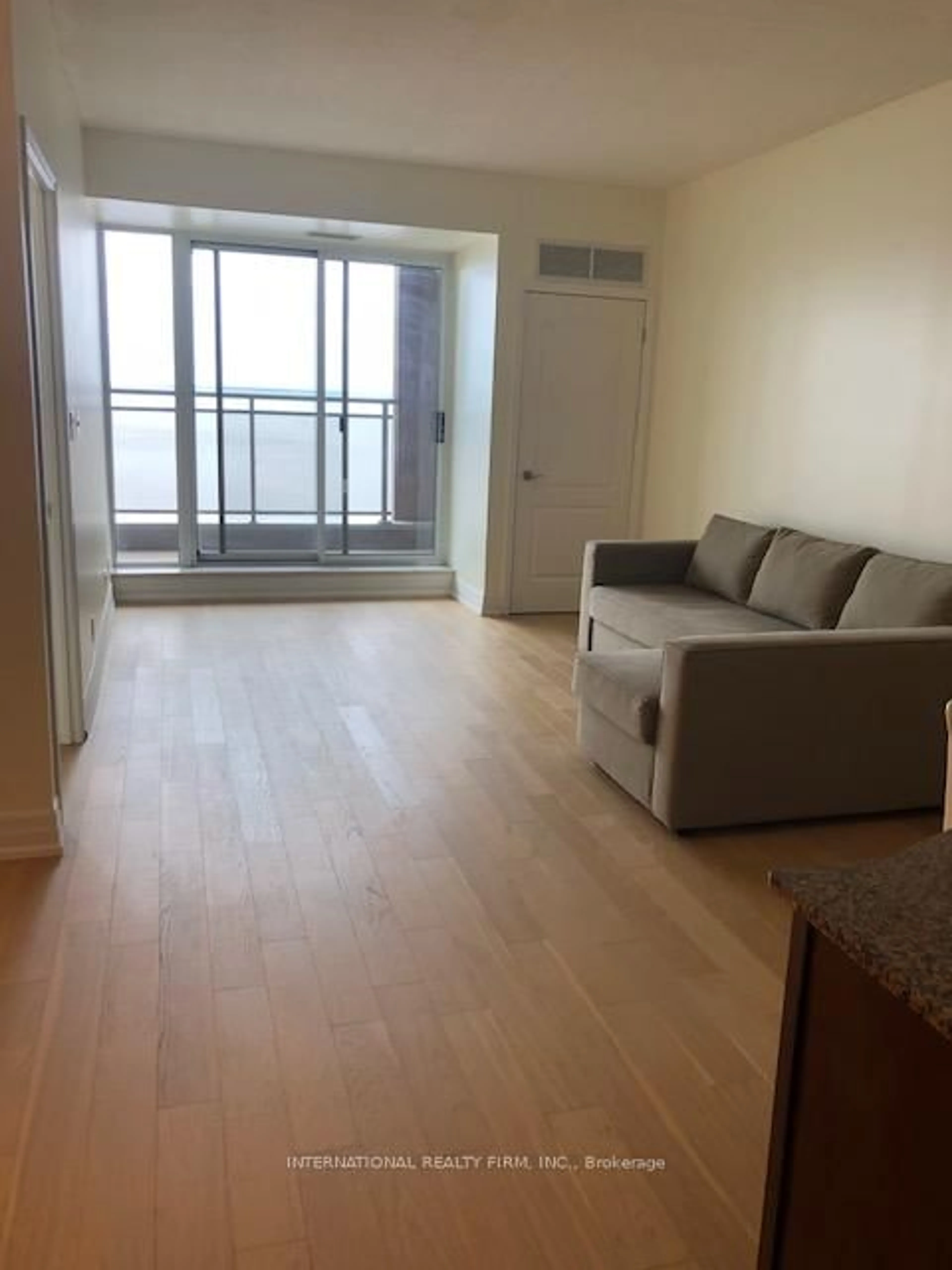 A pic of a room for 699 ABERDEEN Blvd #504, Midland Ontario L4R 5P2