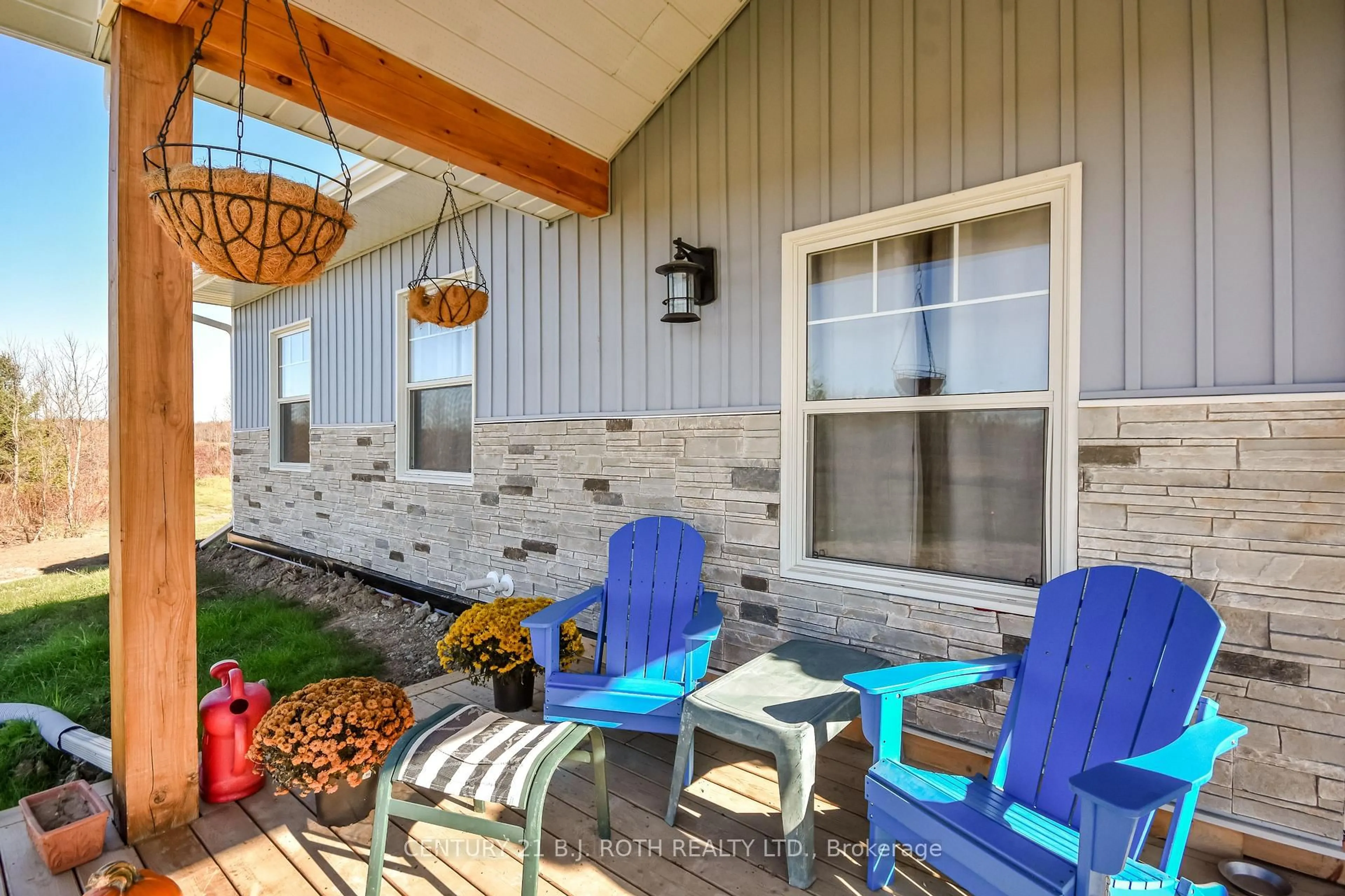 Patio, street for 2293 Hampshire Mills Line, Severn Ontario L3V 6H3