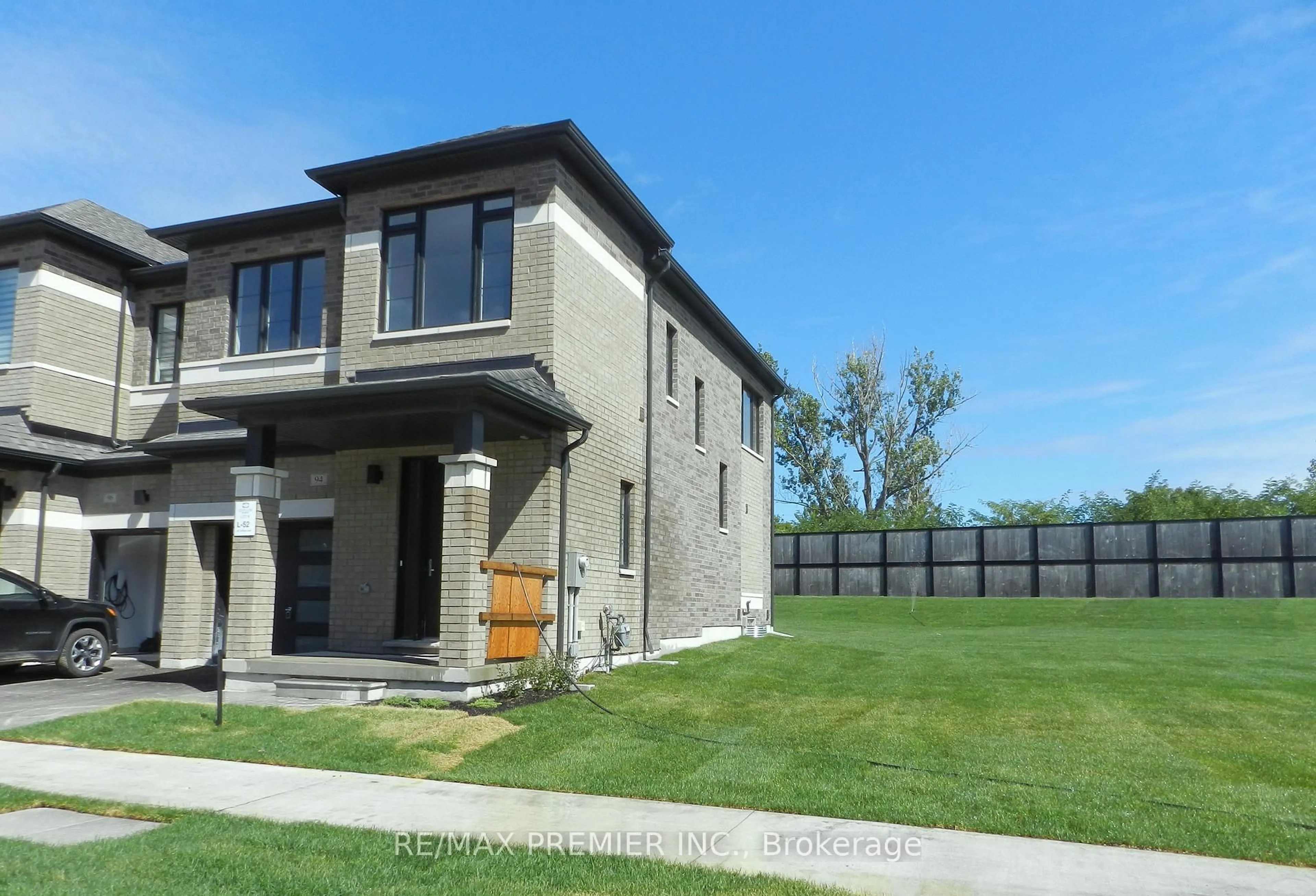 Home with brick exterior material, street for 94 Turnberry Lane, Barrie Ontario L4N 6K7