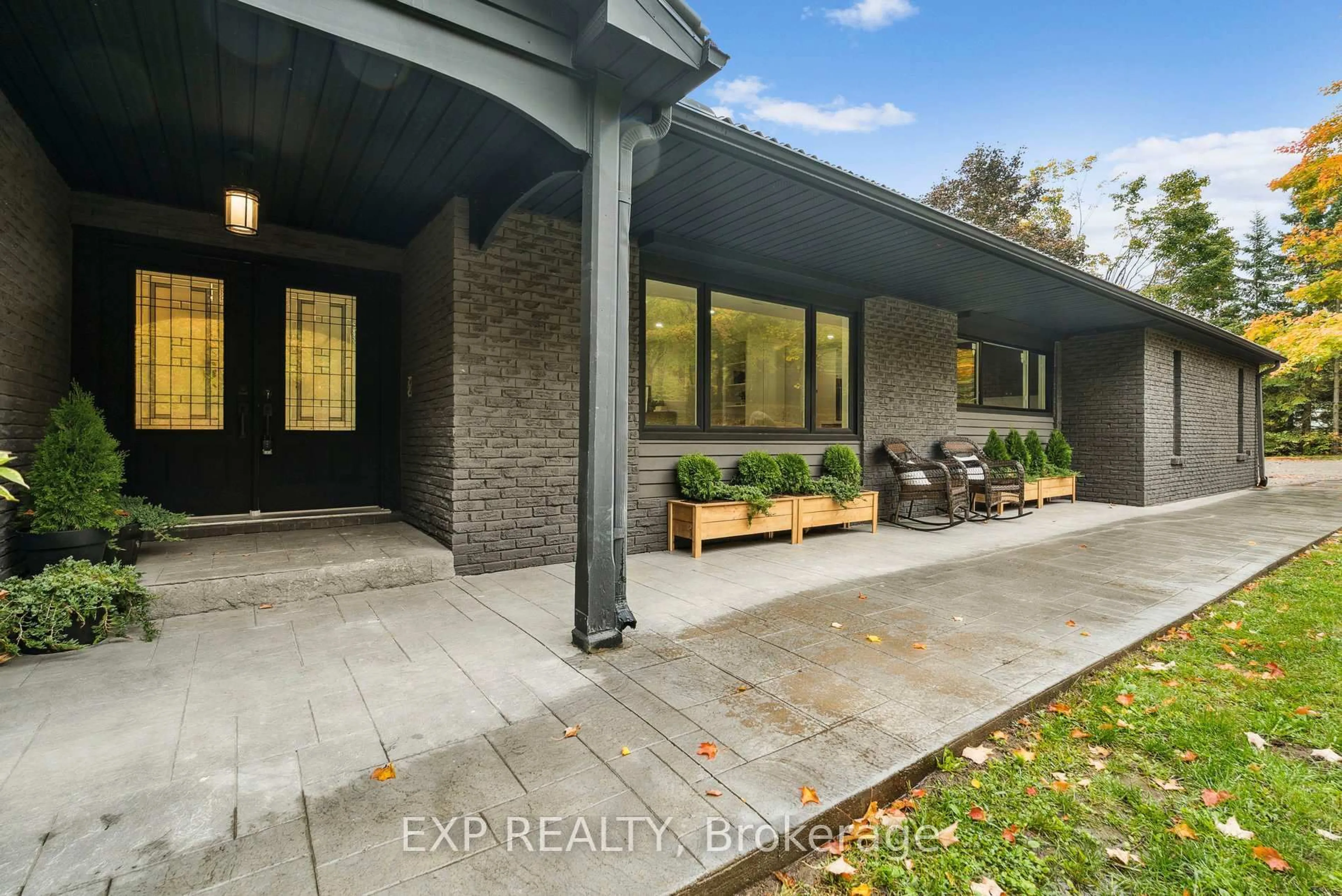 Home with brick exterior material, street for 1083 Line 15, Oro-Medonte Ontario L3V 8J1