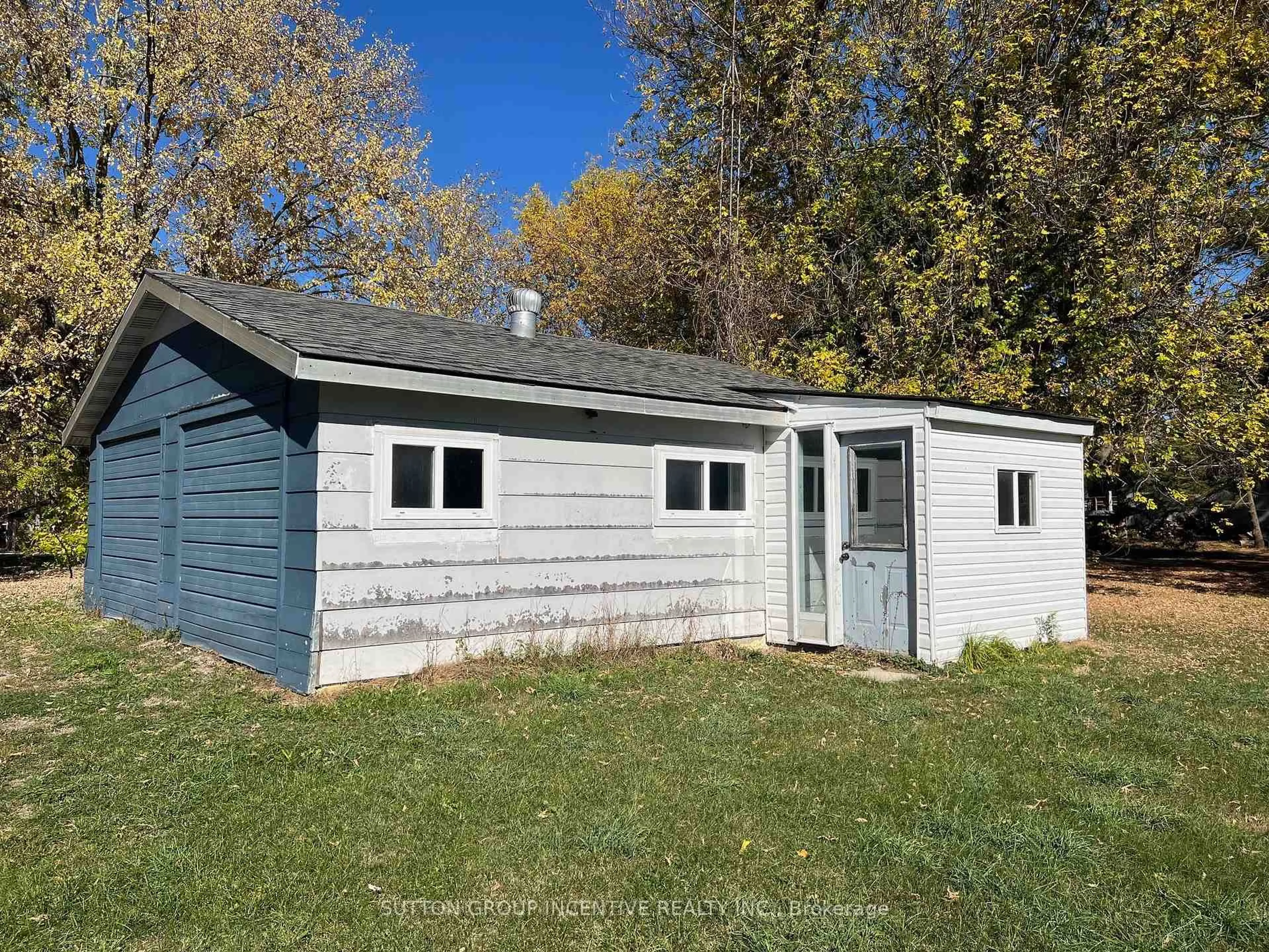 Shed for 4067 Airport Rd, Ramara Ontario L3V 6H6