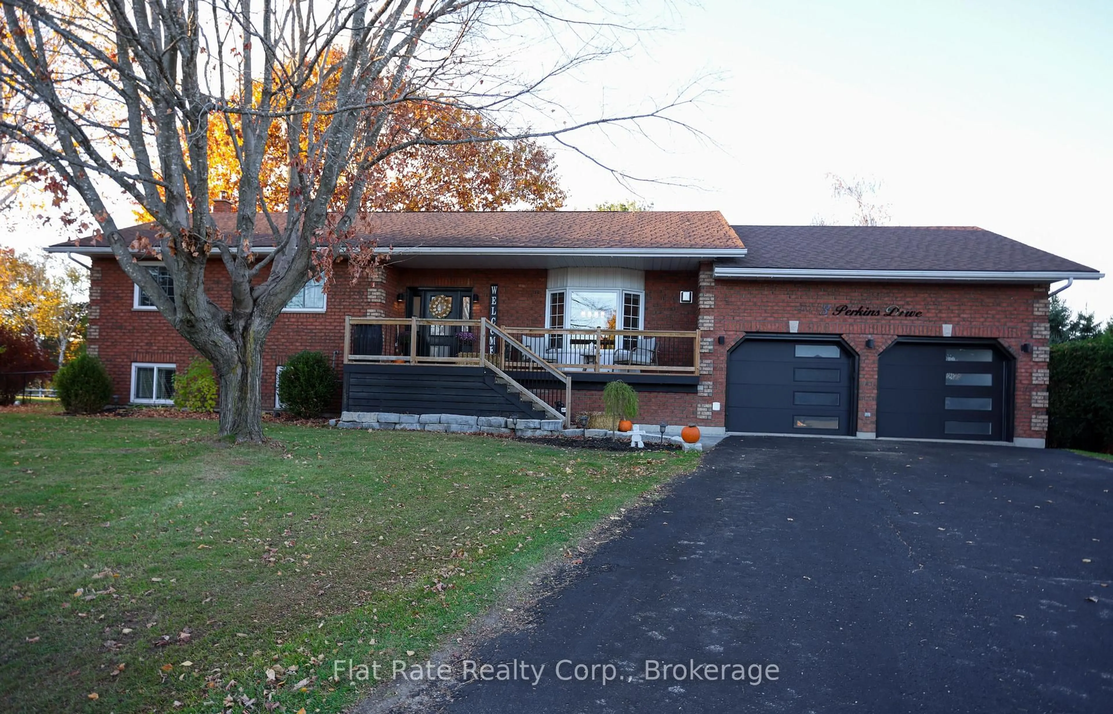 Home with brick exterior material, street for 3 Perkin's Dr, Tiny Ontario L0L 2J0