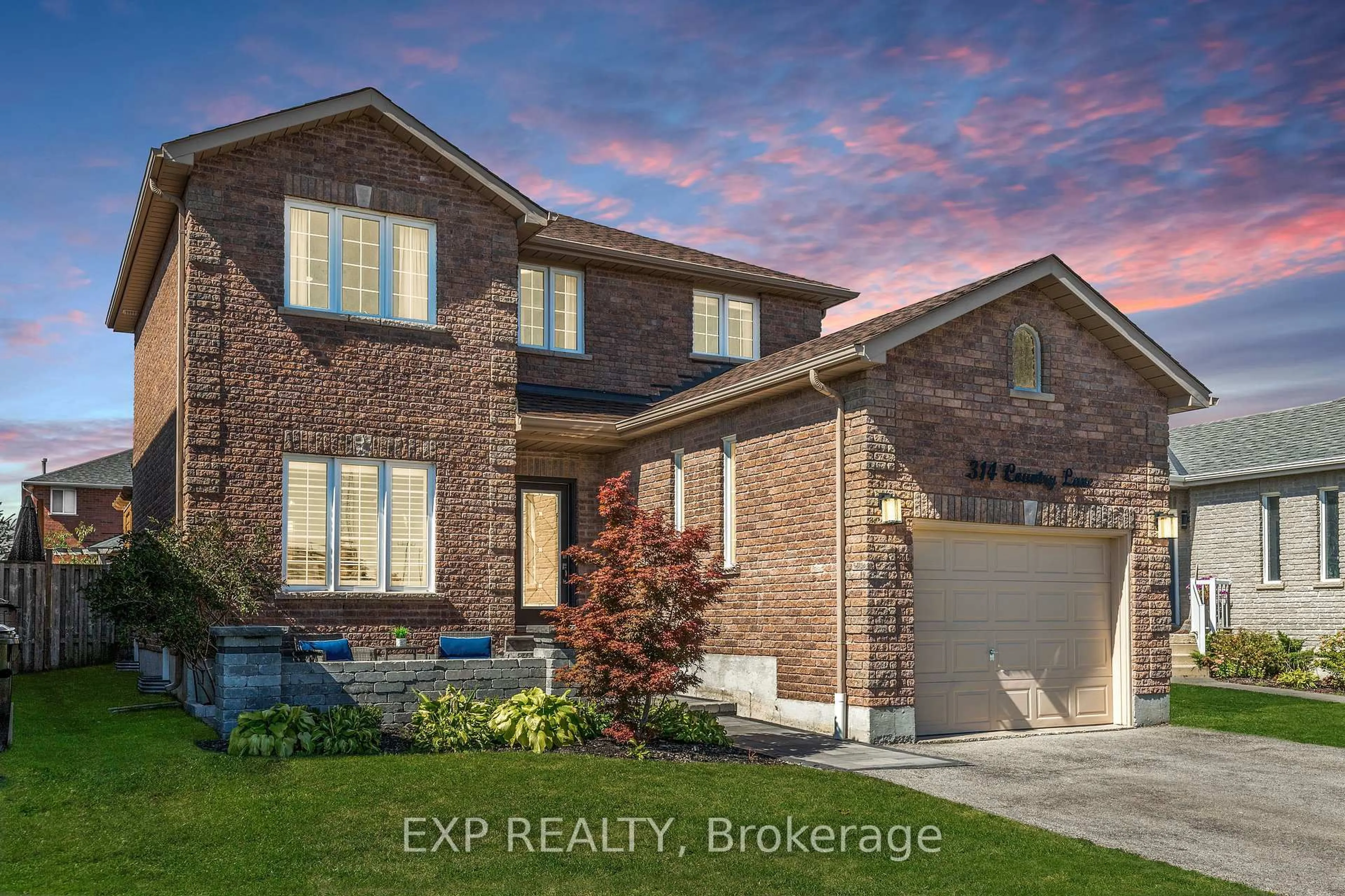 Home with brick exterior material, building for 314 Country Lane, Barrie Ontario L4N 5Z6