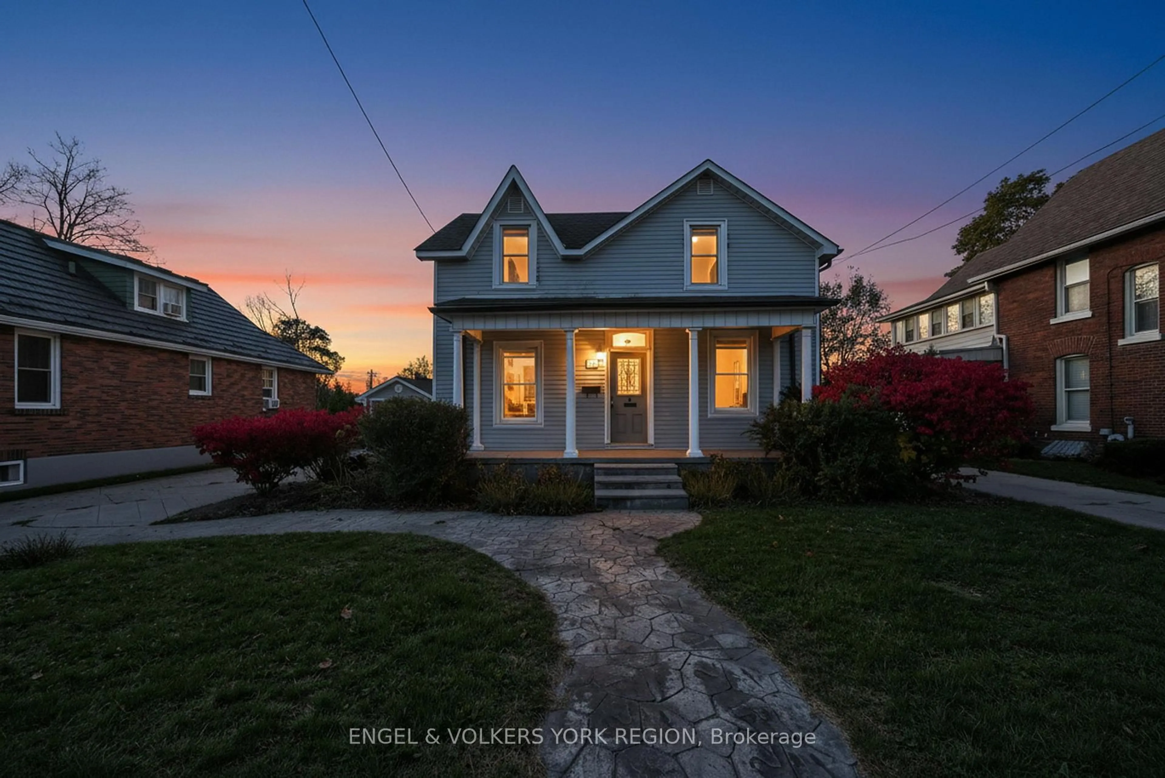 Unknown for 52 Parkside Dr, Barrie Ontario L4N 1W9