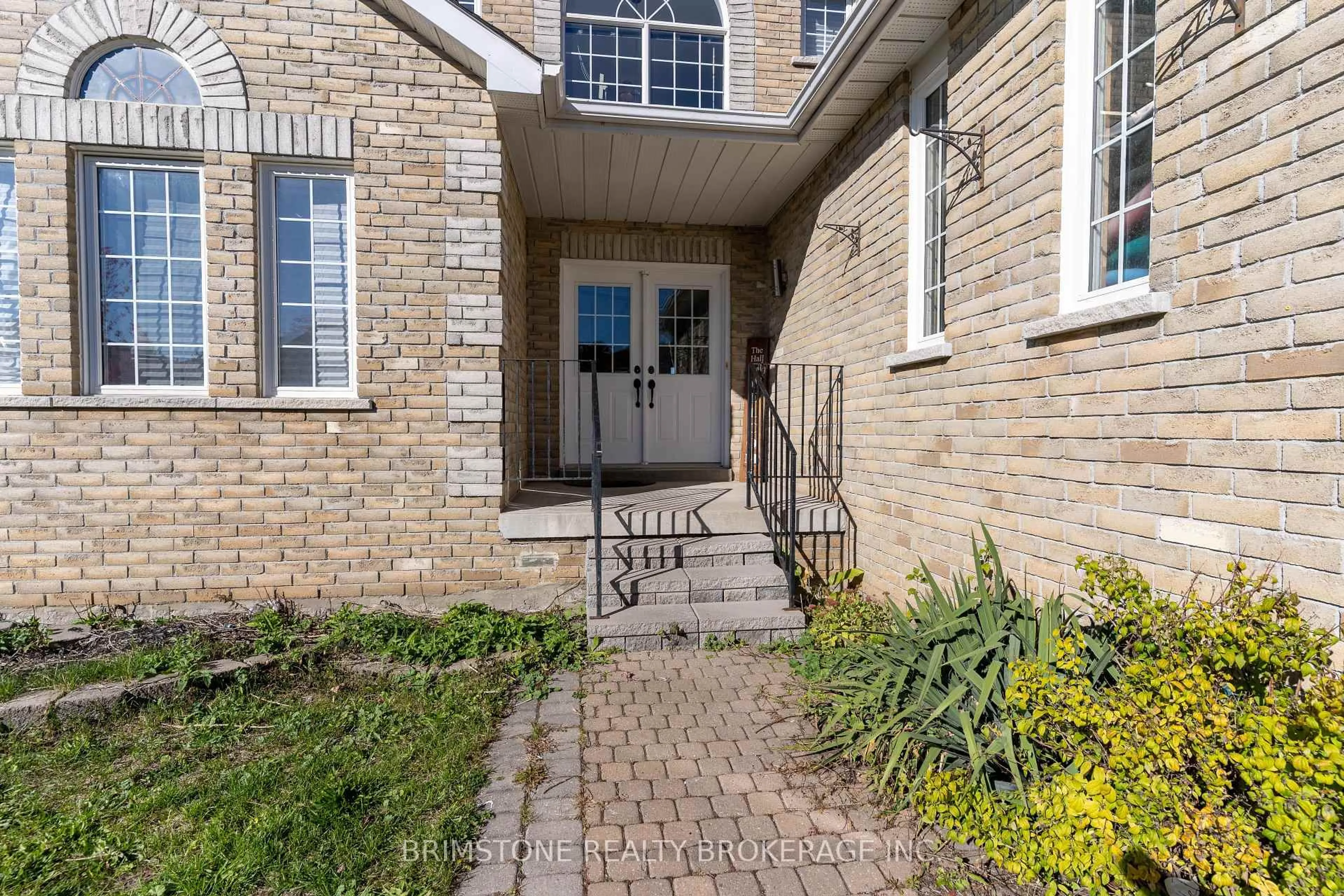 Home with brick exterior material, street for 6 Silvercreek Cres, Barrie Ontario L4N 0Z8