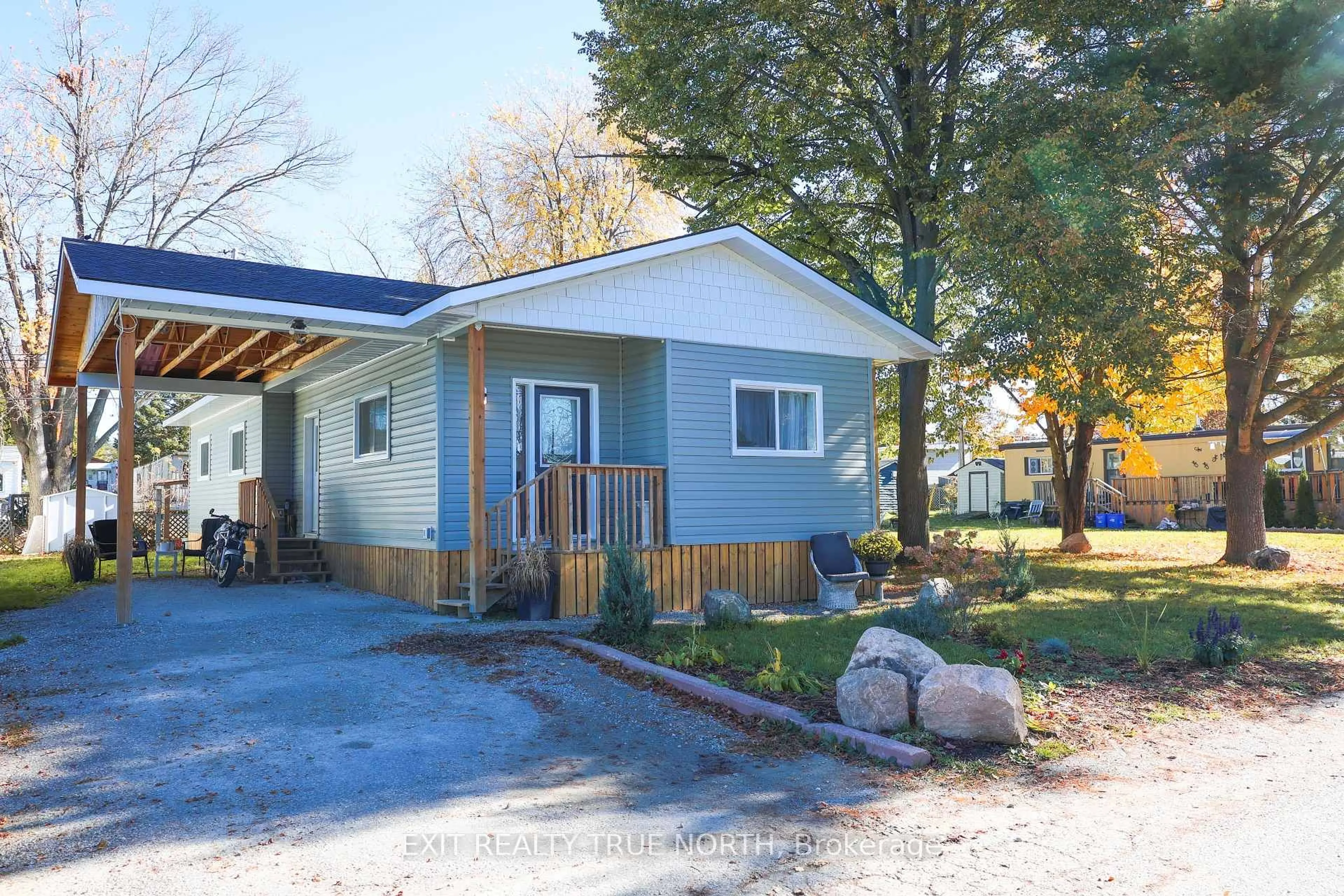 Unknown for 19 Vic's Rd, Midland Ontario L4R 0B9