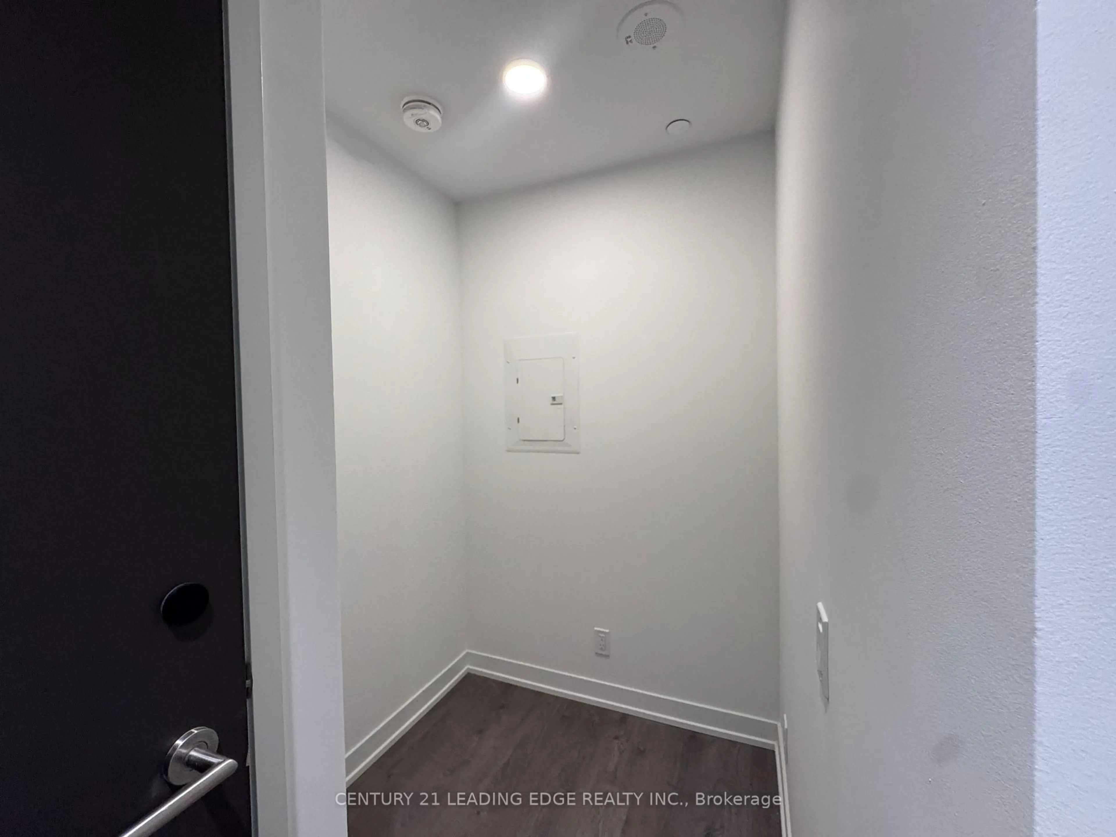 A pic of a room for 39 Mary St #1606, Barrie Ontario L4N 1S9