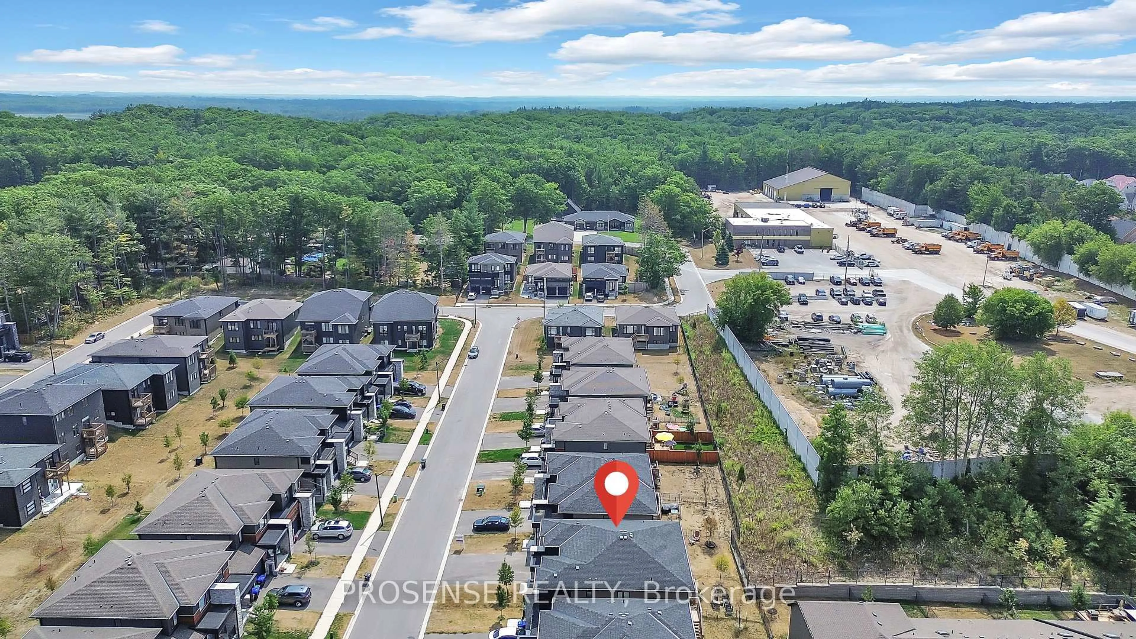 A pic from outside/outdoor area/front of a property/back of a property/a pic from drone, unknown for 47 Eberhardt Dr, Wasaga Beach Ontario L9Z 0K5