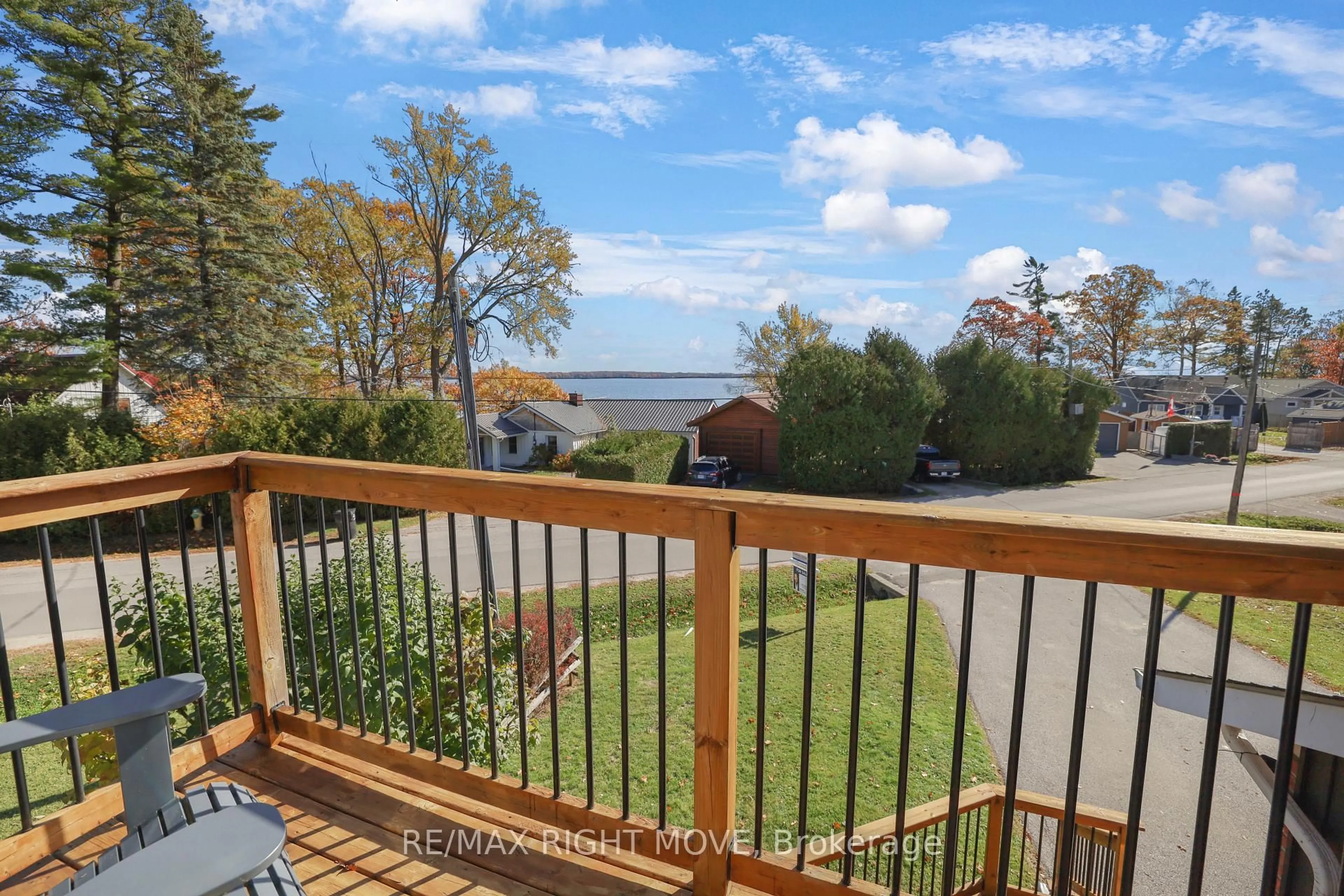 Patio, water/lake/river/ocean view for 2900 Lakeside Dr, Severn Ontario L3V 6H3