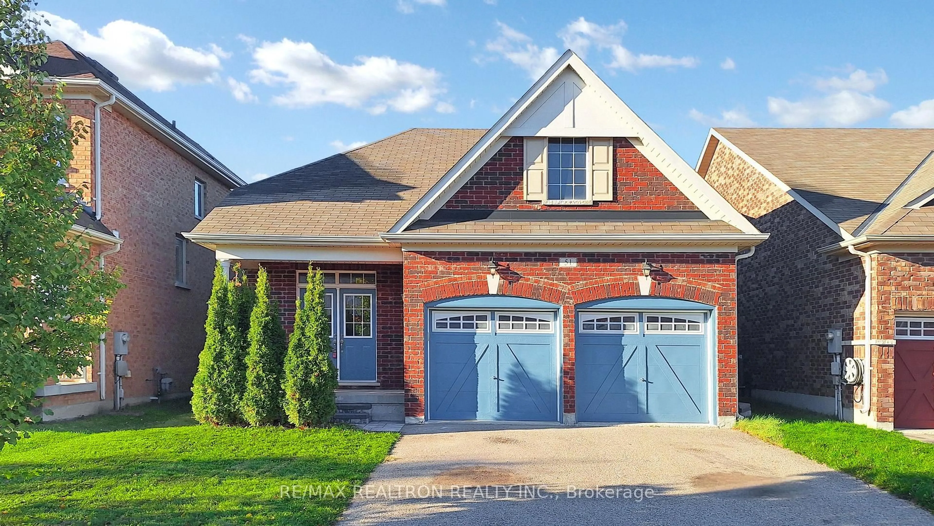 Home with brick exterior material, street for 51 Pearcey Cres, Barrie Ontario L4N 6R8
