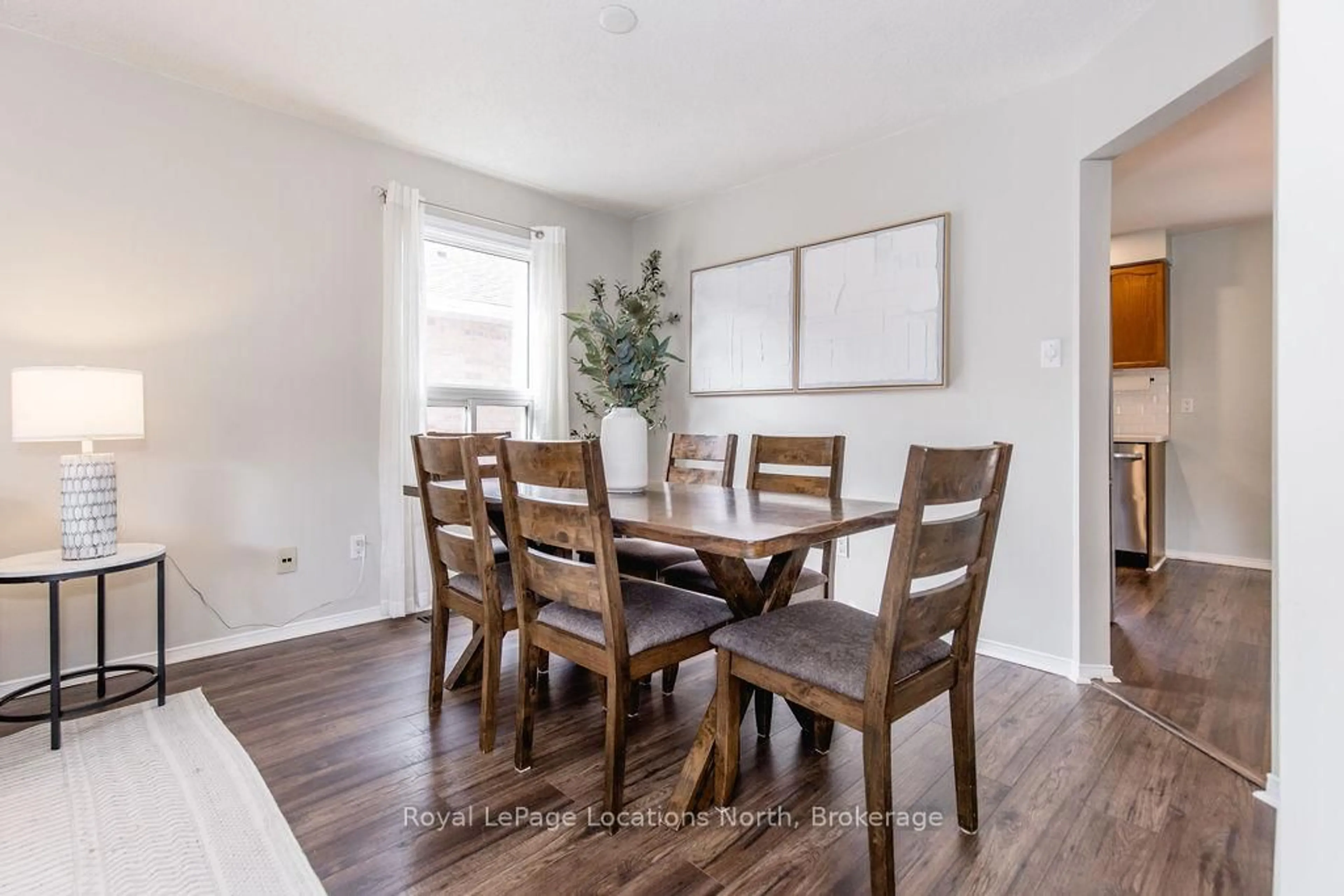Dining room, wood/laminate floor for 52 ROYAL BEECH Dr, Wasaga Beach Ontario L0L 2P0