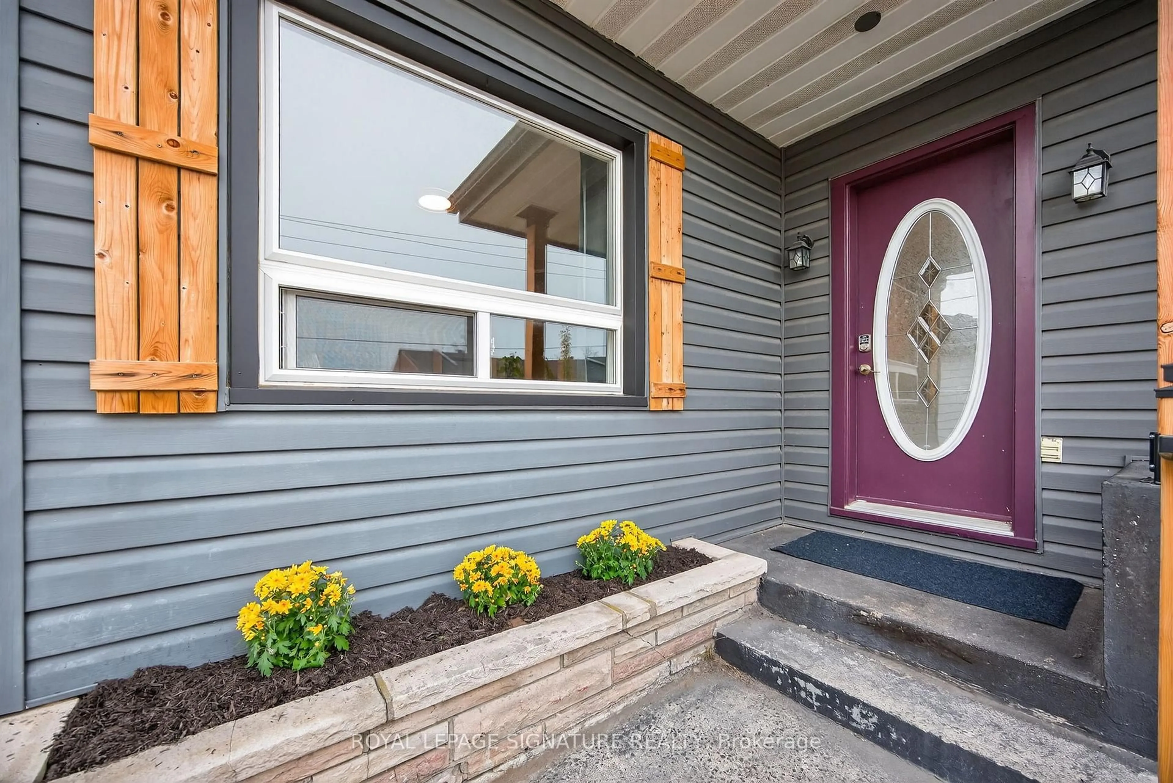 Unknown for 57 Maria St, Penetanguishene Ontario L9M 1L3