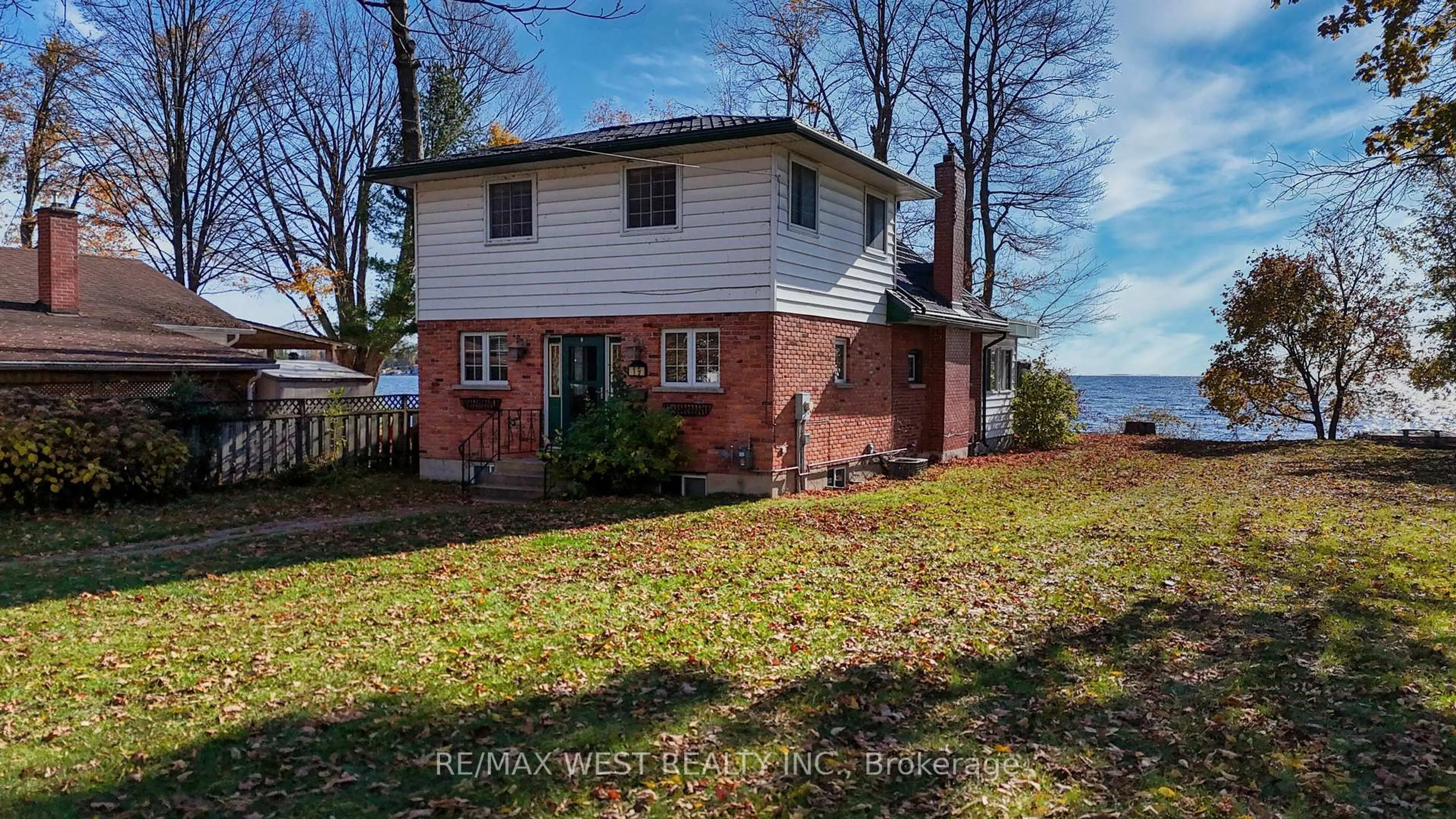 Home with brick exterior material, water/lake/river/ocean view for 19 Olive Cres, Orillia Ontario L3V 1E9