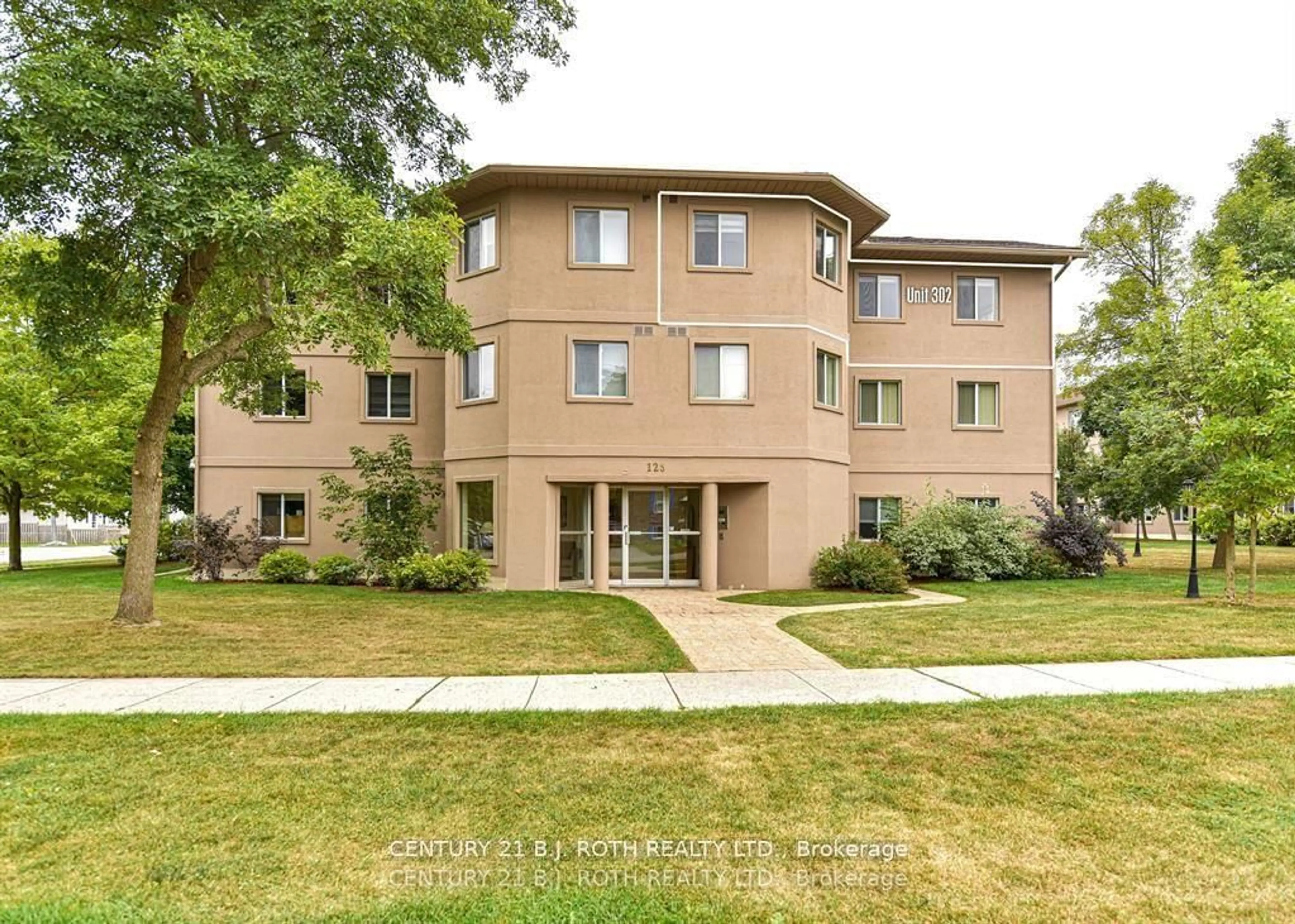 Unknown for 125 BOND St #302, Orillia Ontario L3V 1J7