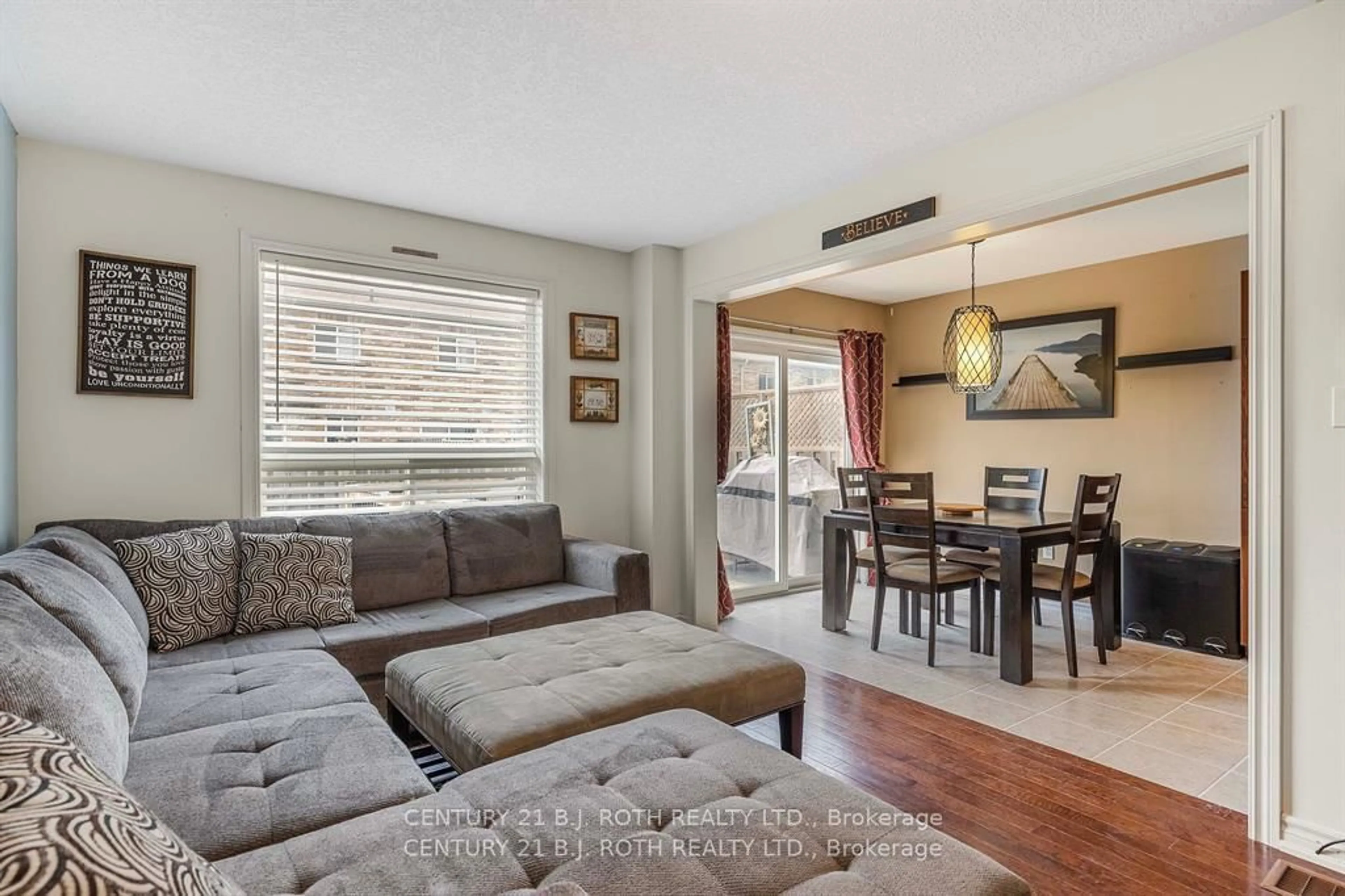 Living room with furniture, unknown for 24 Southwoods Cres #88, Barrie Ontario L4N 9P8