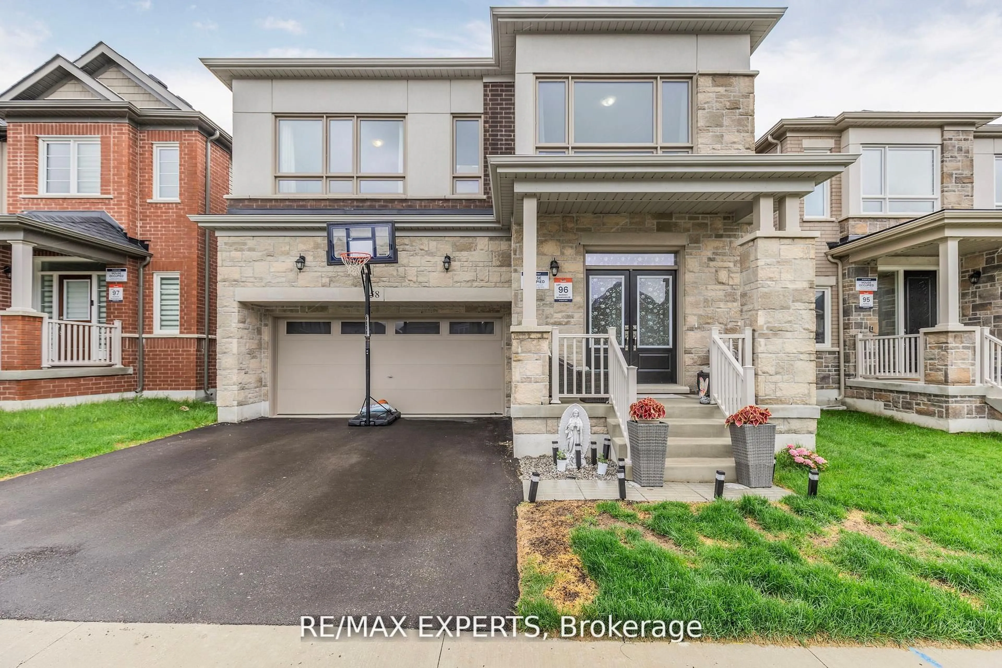 Home with brick exterior material, street for 58 Shepherd Dr, Barrie Ontario L9J 0P3