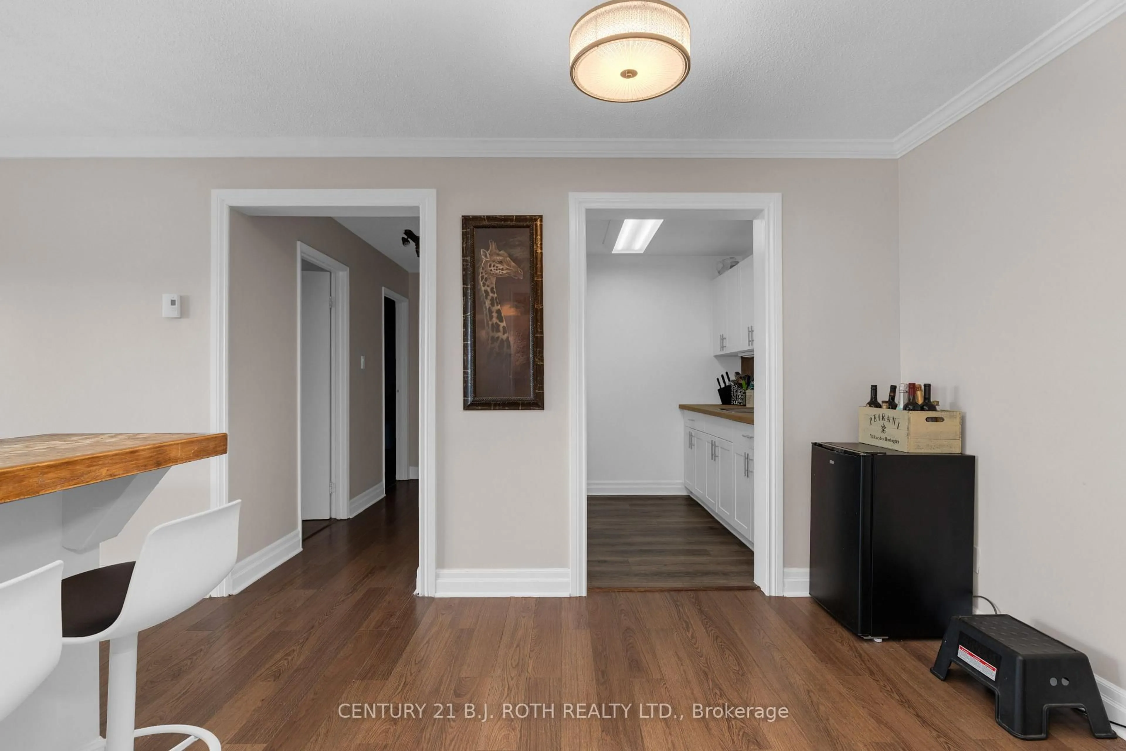 Indoor entryway for 175 Edgehill Dr #A9, Barrie Ontario L4N 1L9