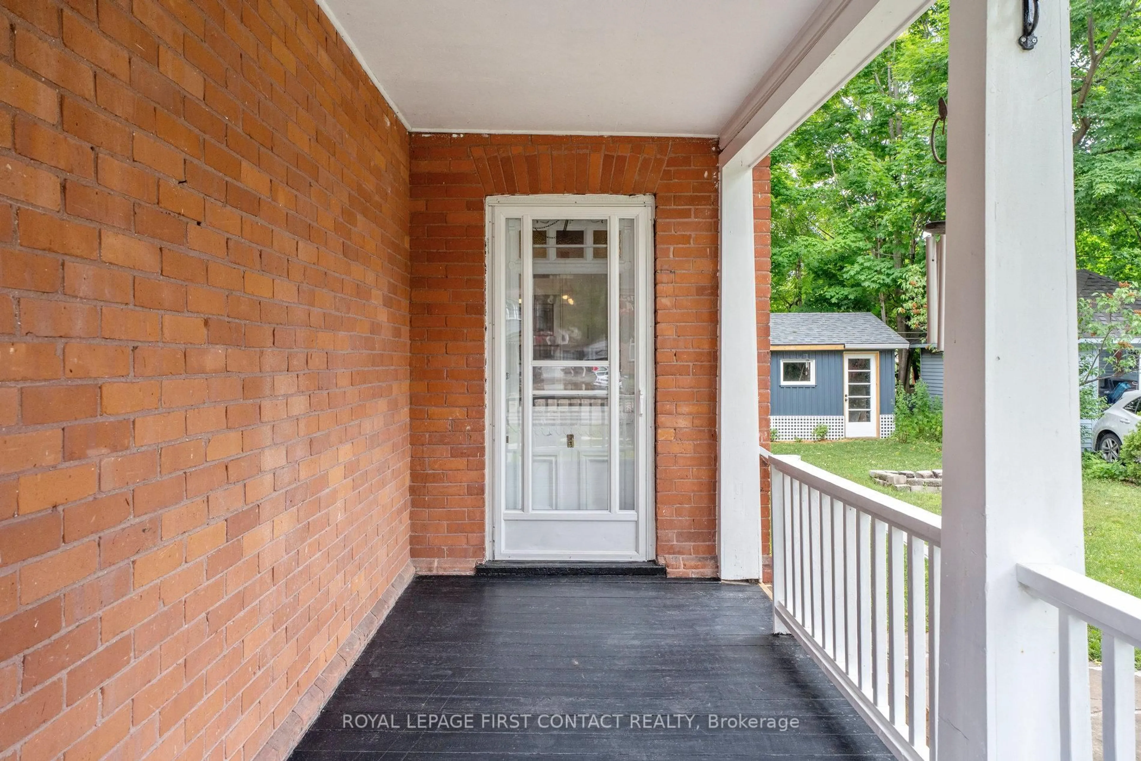 Unknown for 55 Burton Ave, Barrie Ontario L4N 2R5