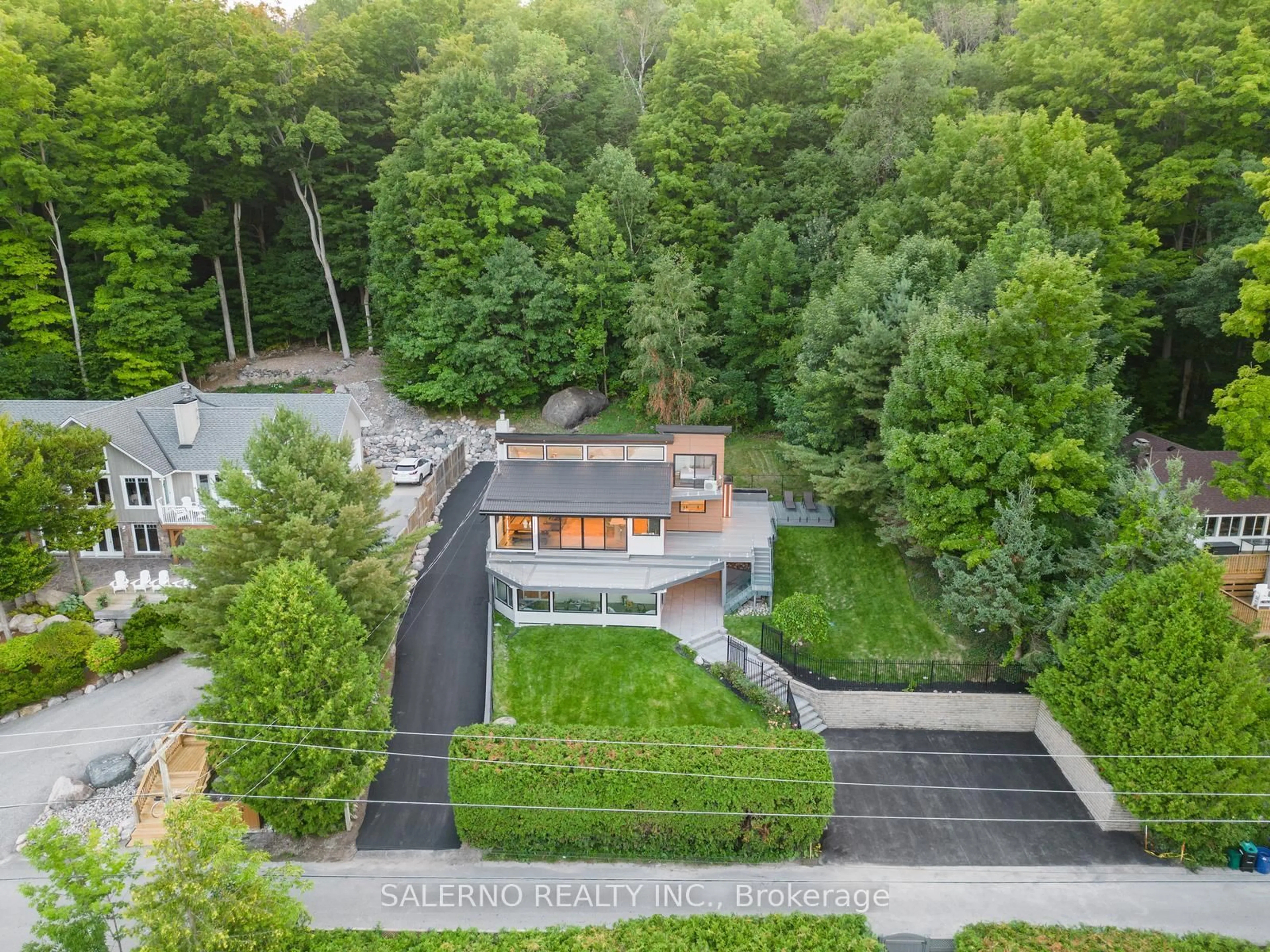 A pic from outside/outdoor area/front of a property/back of a property/a pic from drone, forest/trees view for 237 West Shore Dr, Tiny Ontario L9M 0M7