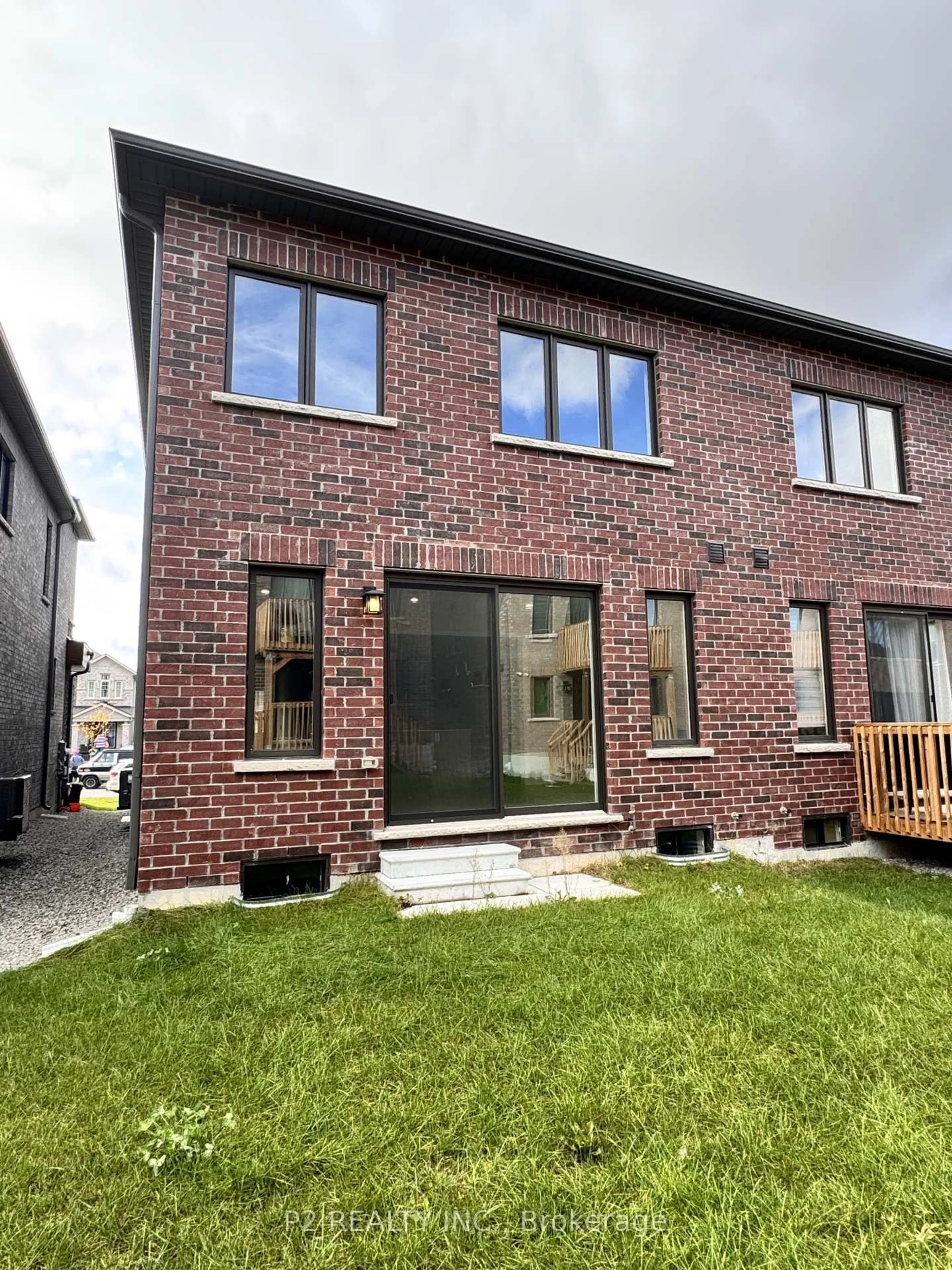 Home with brick exterior material, street for 25 Bearberry Rd, Springwater Ontario L9X 2E4