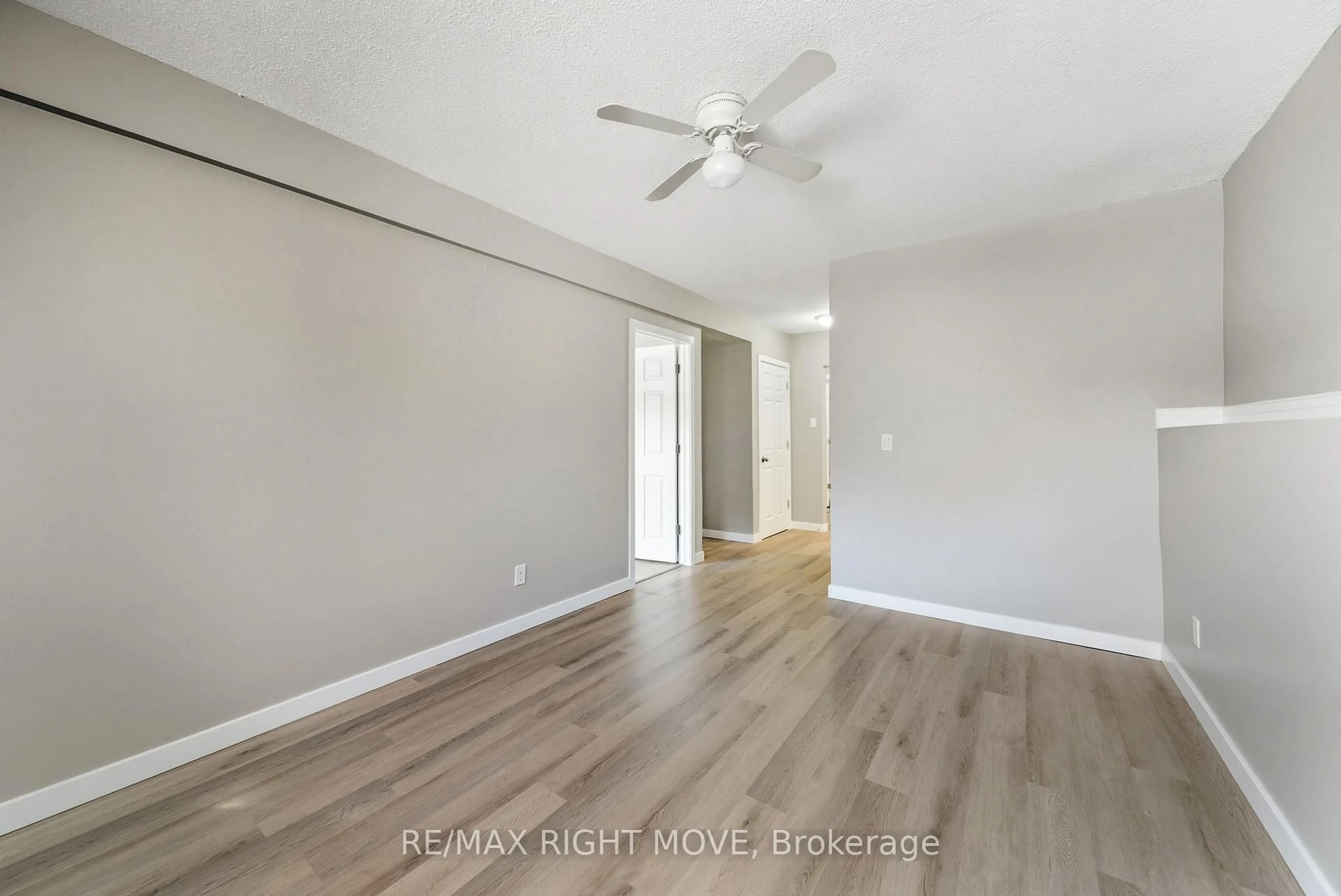 A pic of a room for 218 Hilda St, Orillia Ontario L3V 1J1