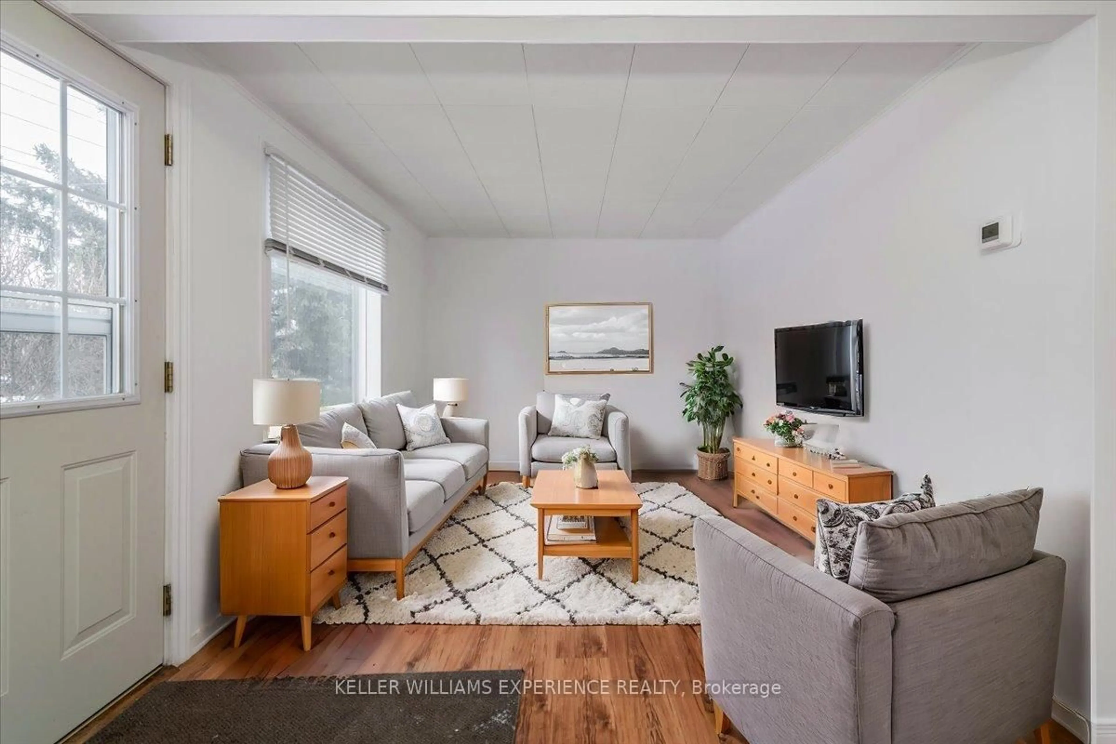 Living room with furniture, unknown for 116 Huronia Rd, Barrie Ontario L4N 4E9