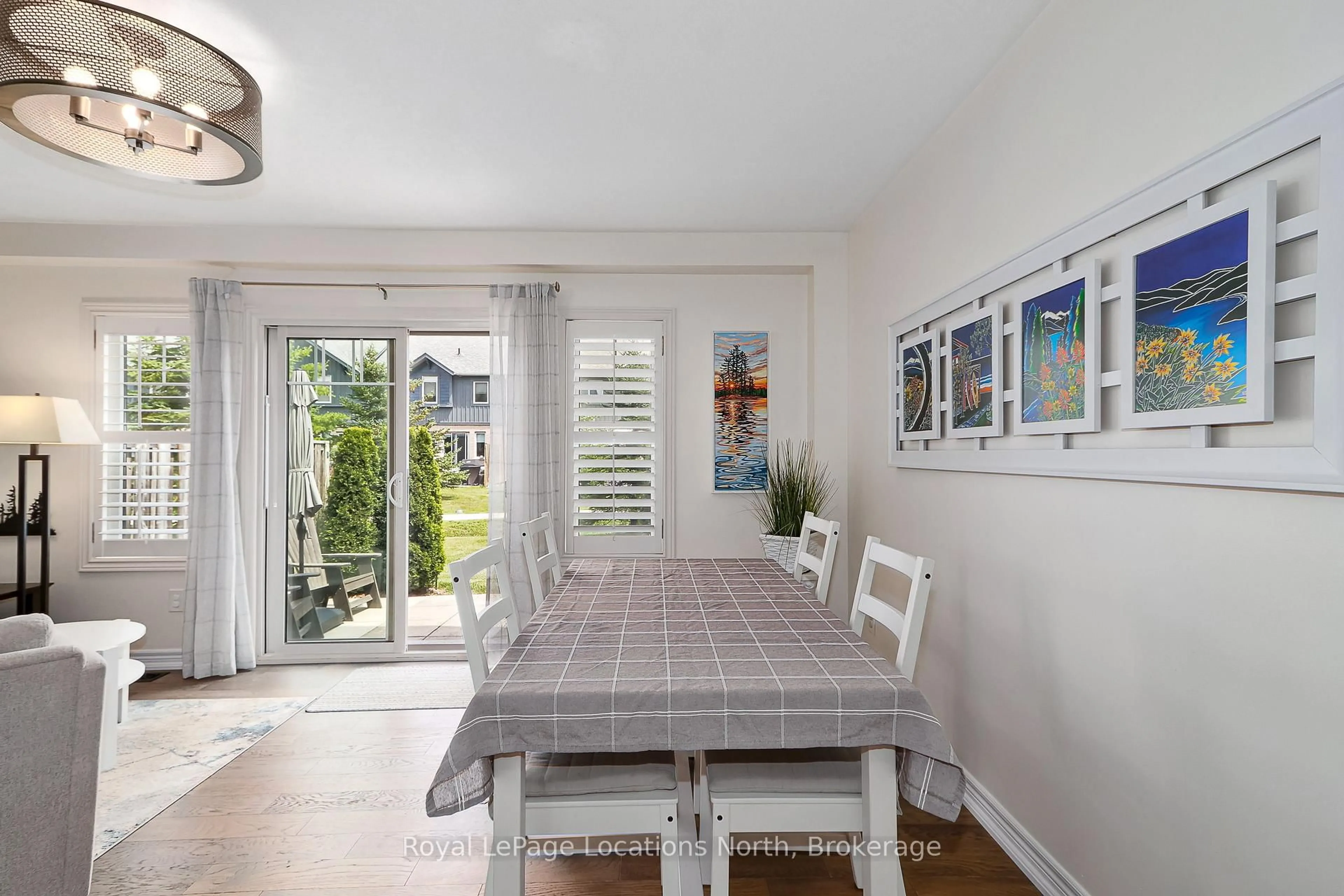 Dining room, unknown for 35 Silver Glen Blvd, Collingwood Ontario L9Y 0G9