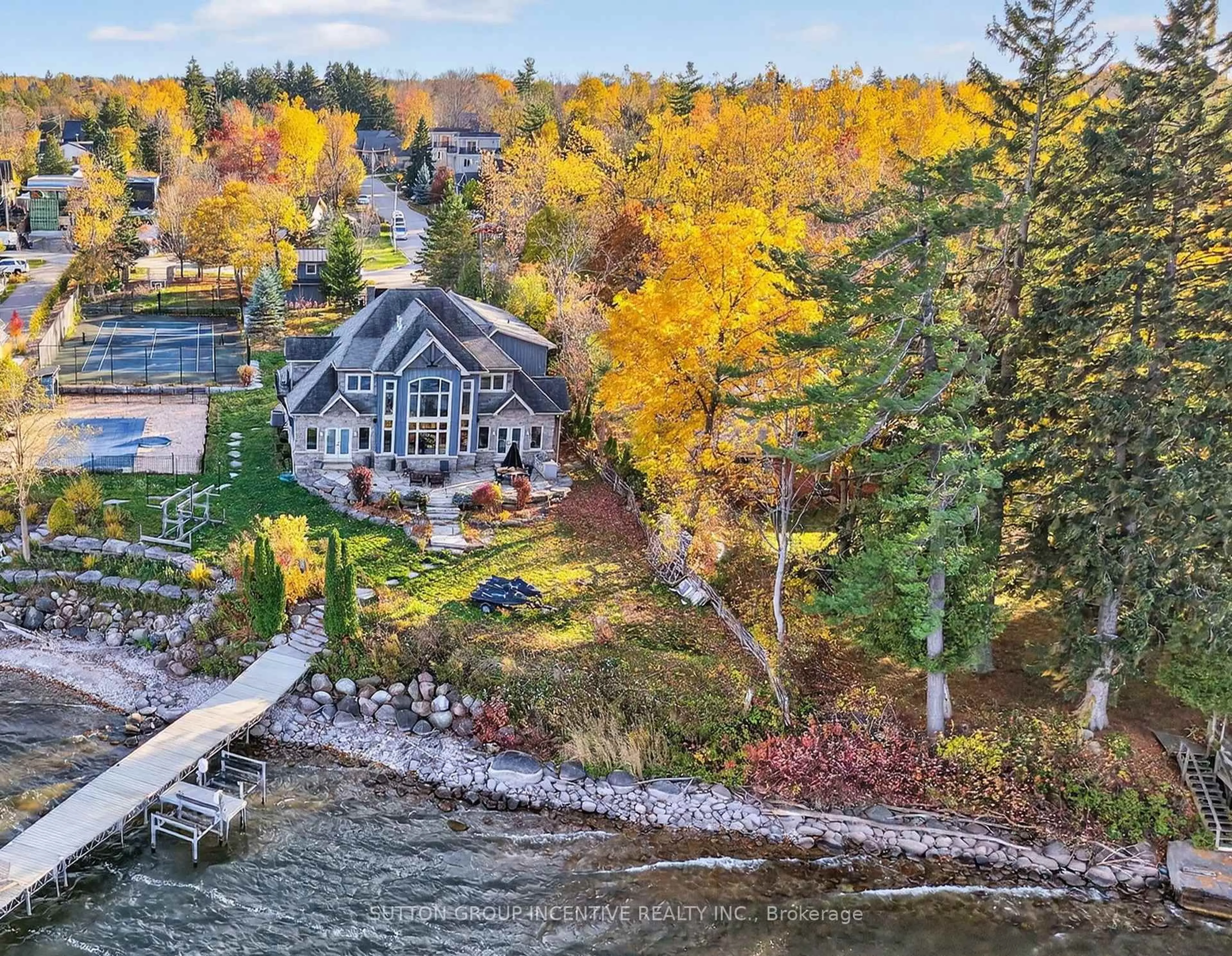 A pic from outside/outdoor area/front of a property/back of a property/a pic from drone, water/lake/river/ocean view for 44-46 Gray Lane, Barrie Ontario L4N 7T1