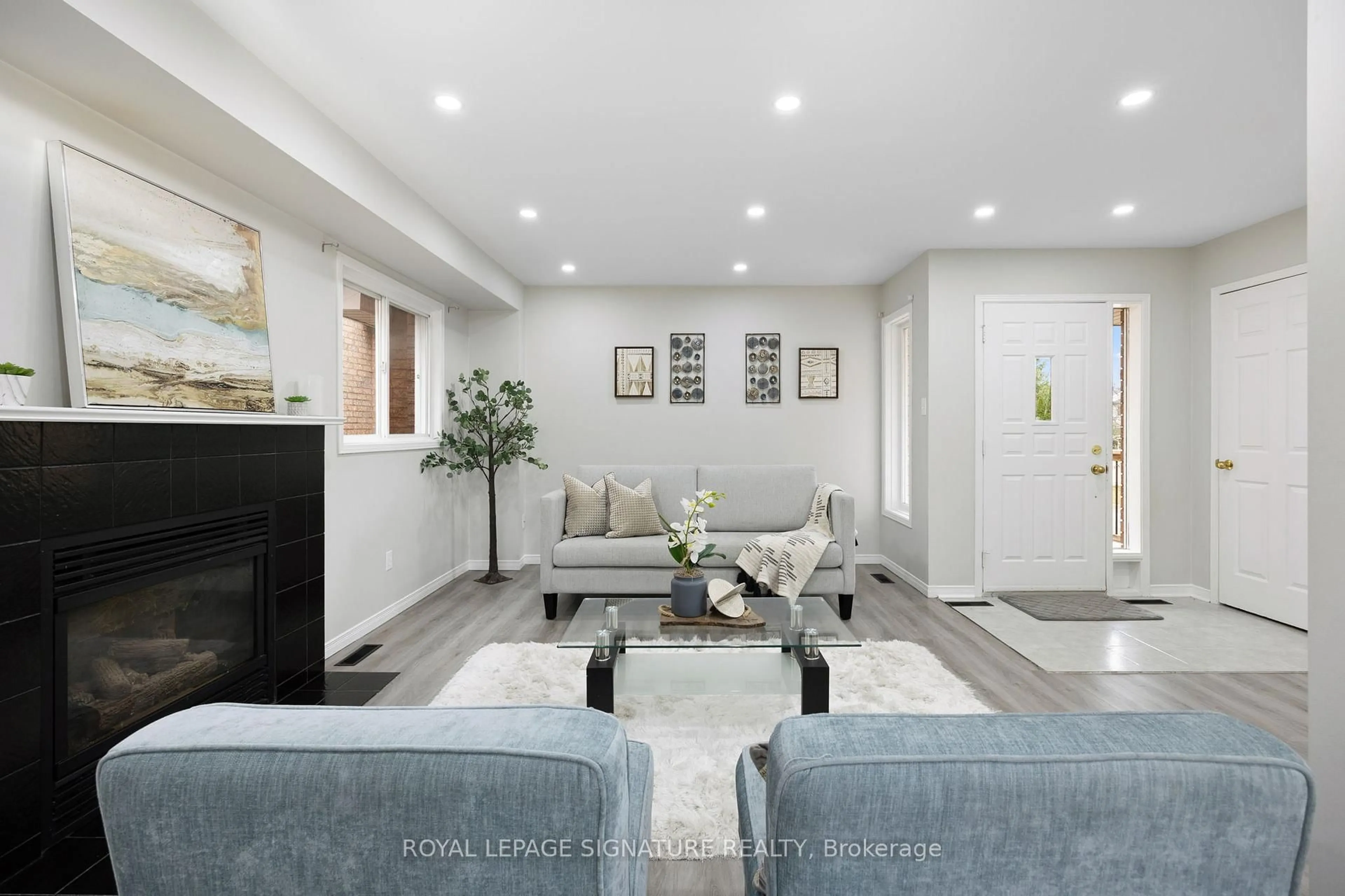 Unknown for 124 Laidlaw Dr, Barrie Ontario L4N 7R9