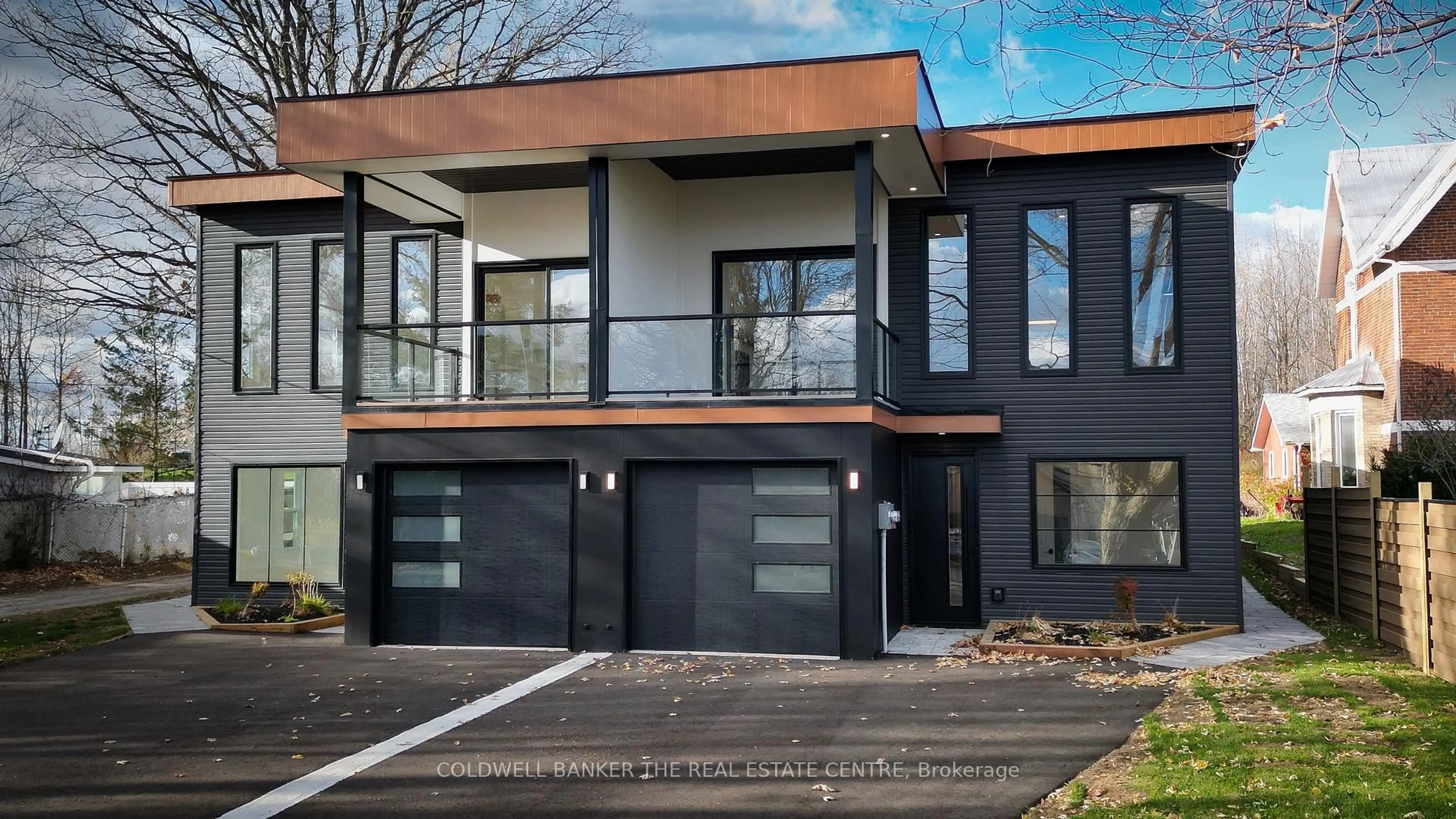 Home with brick exterior material, street for 62 Gray St, Severn Ontario L0K 1E0