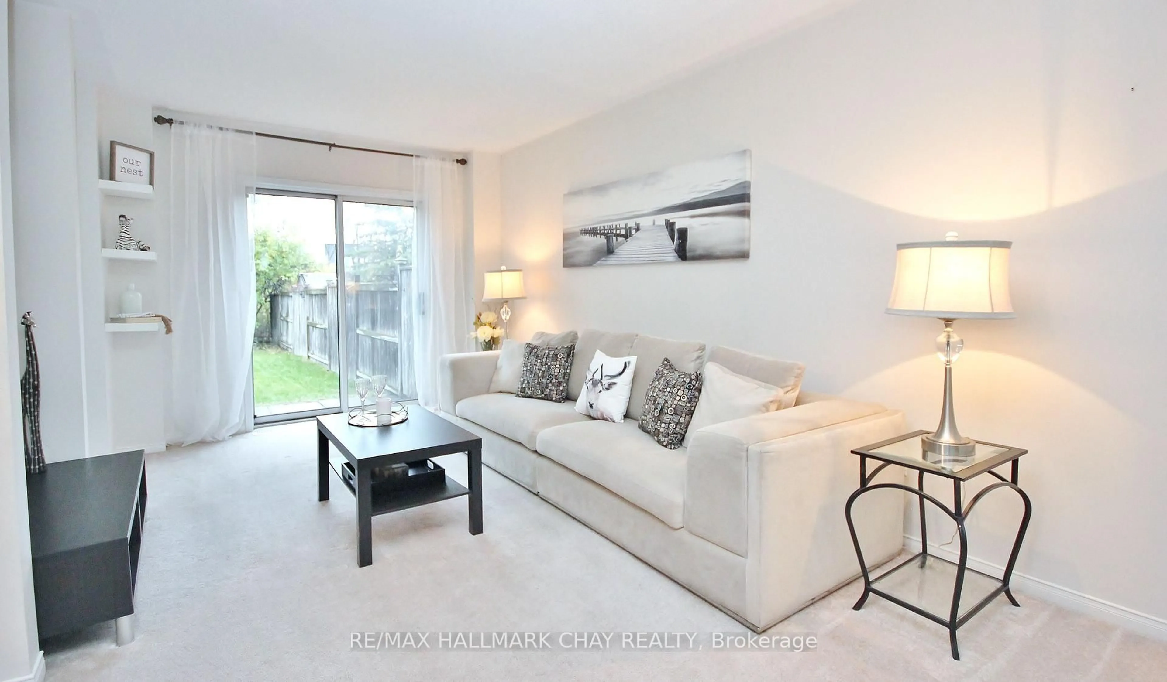 Living room with furniture, unknown for 68 Gadwall Ave, Barrie Ontario L4N 8X5