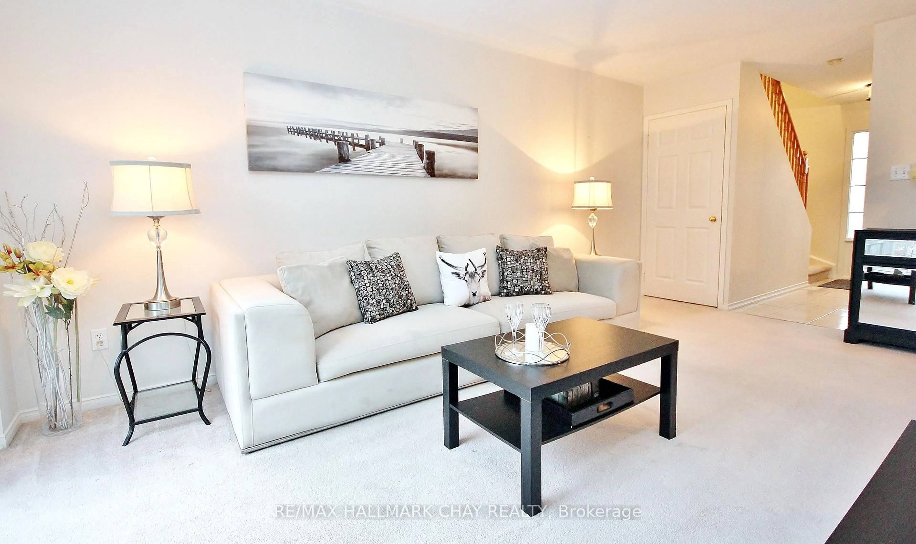 Living room with furniture, unknown for 68 Gadwall Ave, Barrie Ontario L4N 8X5