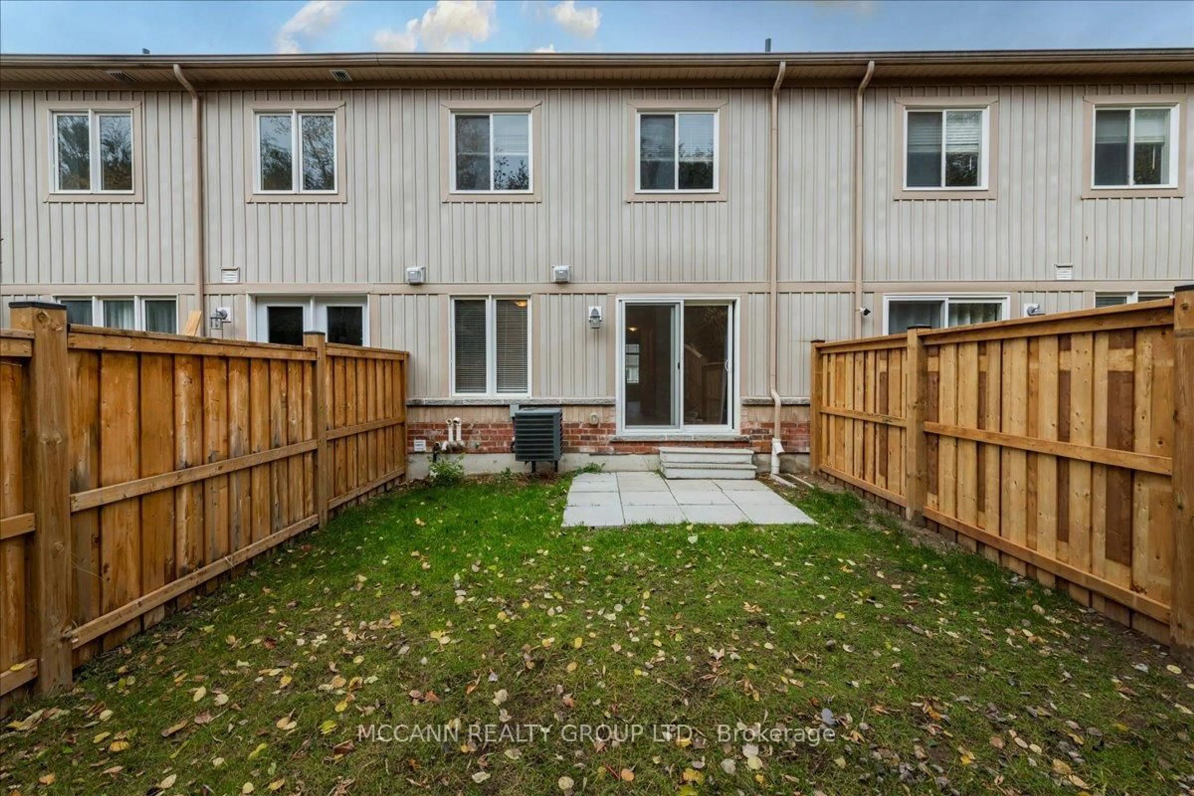 Patio, street for 79 Franks Way, Barrie Ontario L4N 3J1