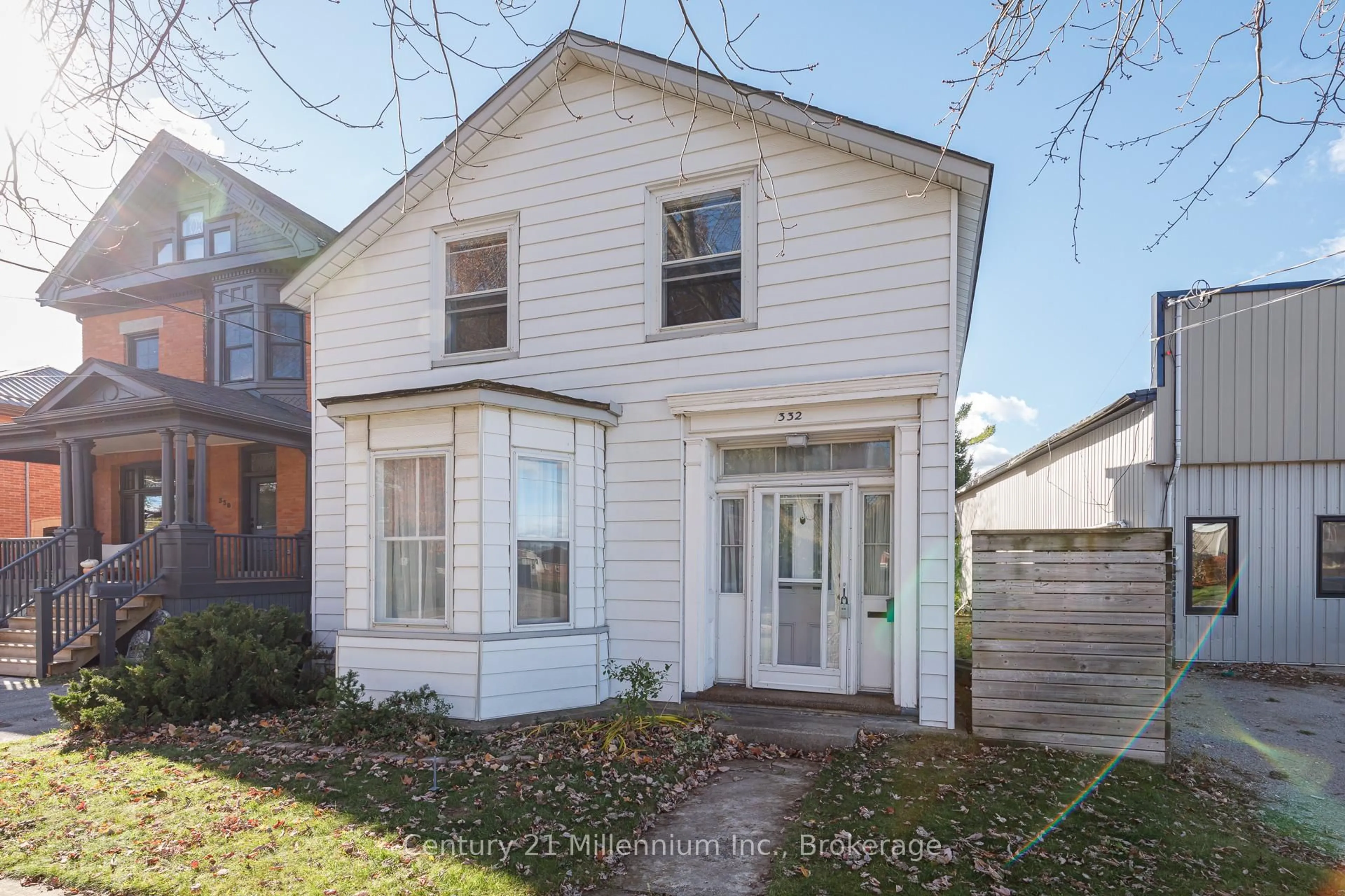 Home with brick exterior material, street for 332 Ste Marie St, Collingwood Ontario L9Y 3K8