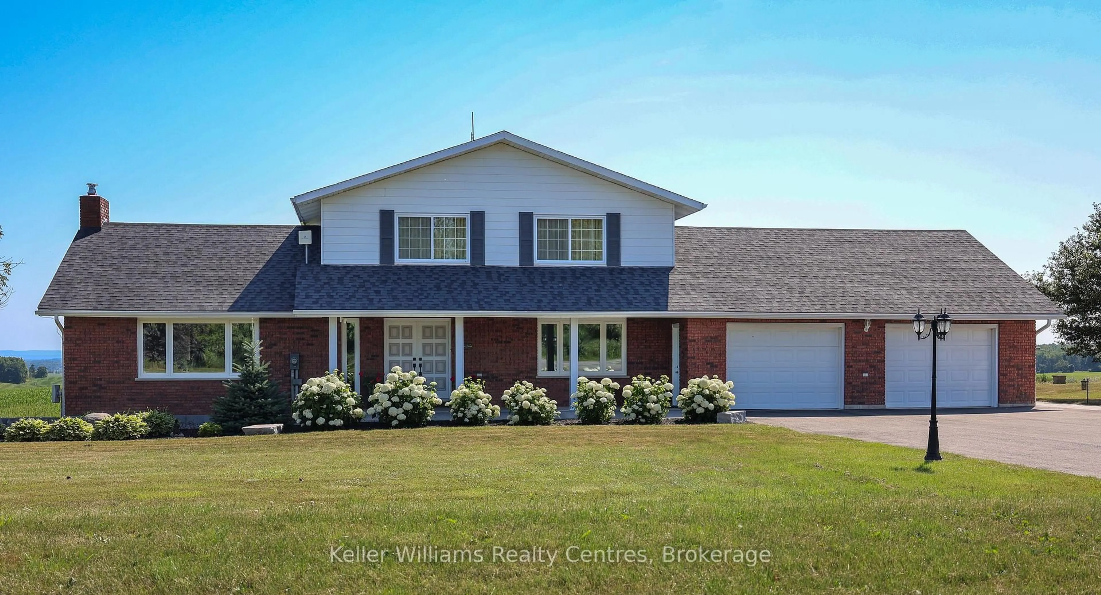 Home with vinyl exterior material, unknown for 2219 County Rd 42, Clearview Ontario L0M 1S0