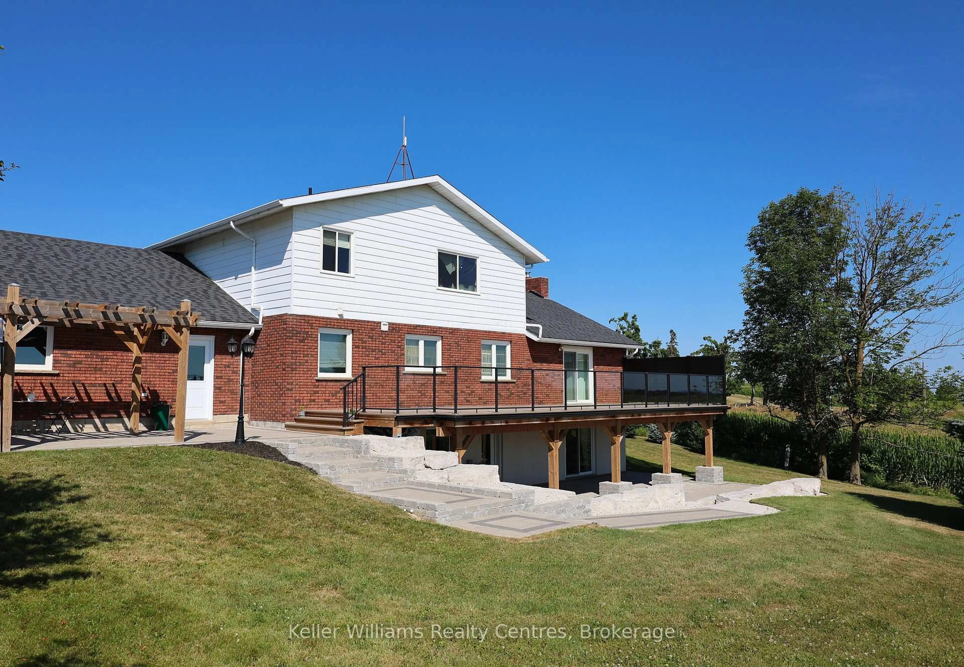 A pic from outside/outdoor area/front of a property/back of a property/a pic from drone, building for 2219 County Rd 42, Clearview Ontario L0M 1S0