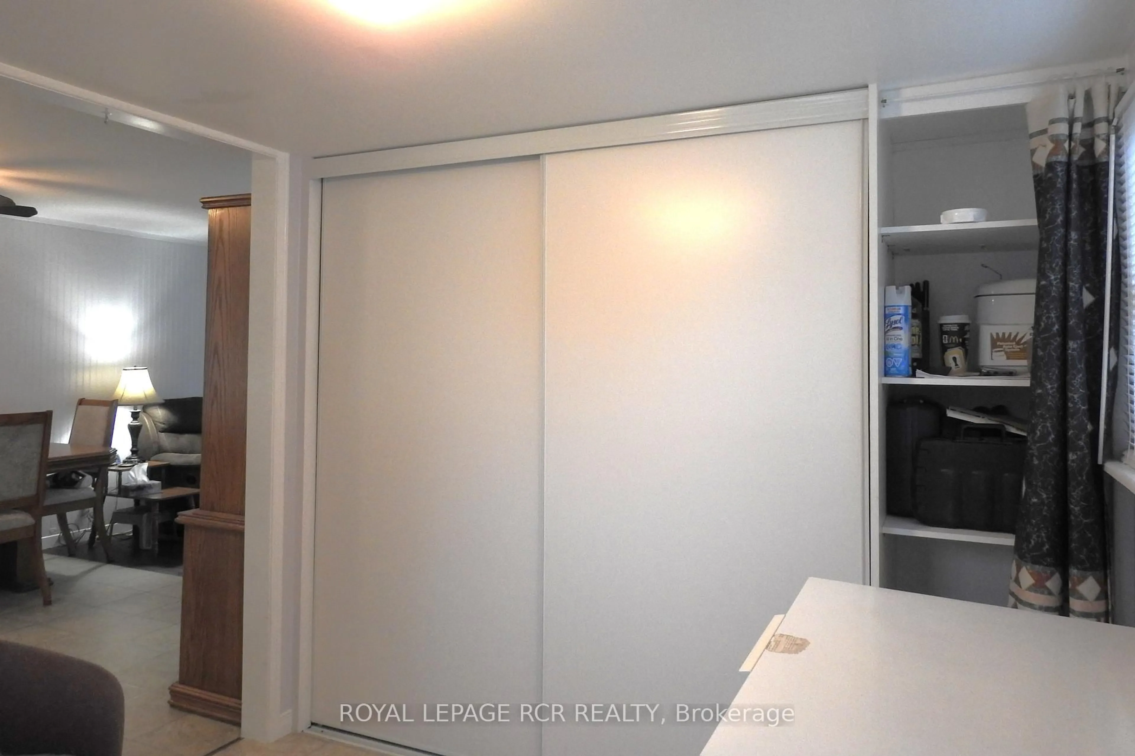 Unknown for 8 Fergushill Rd, Oro-Medonte Ontario L3V 0P9