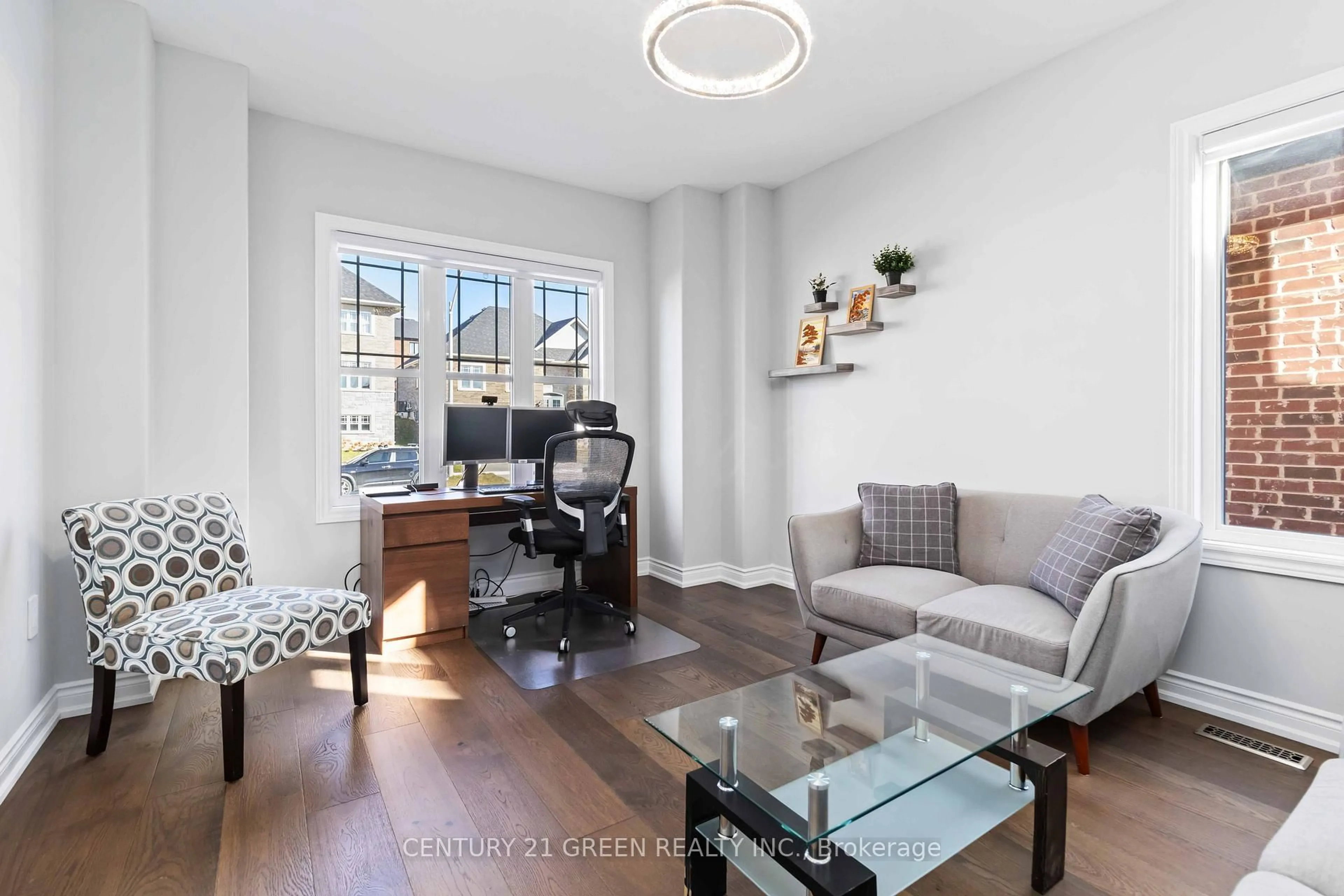 Living room with furniture, unknown for 3044 Sierra Dr, Orillia Ontario L3V 8L9