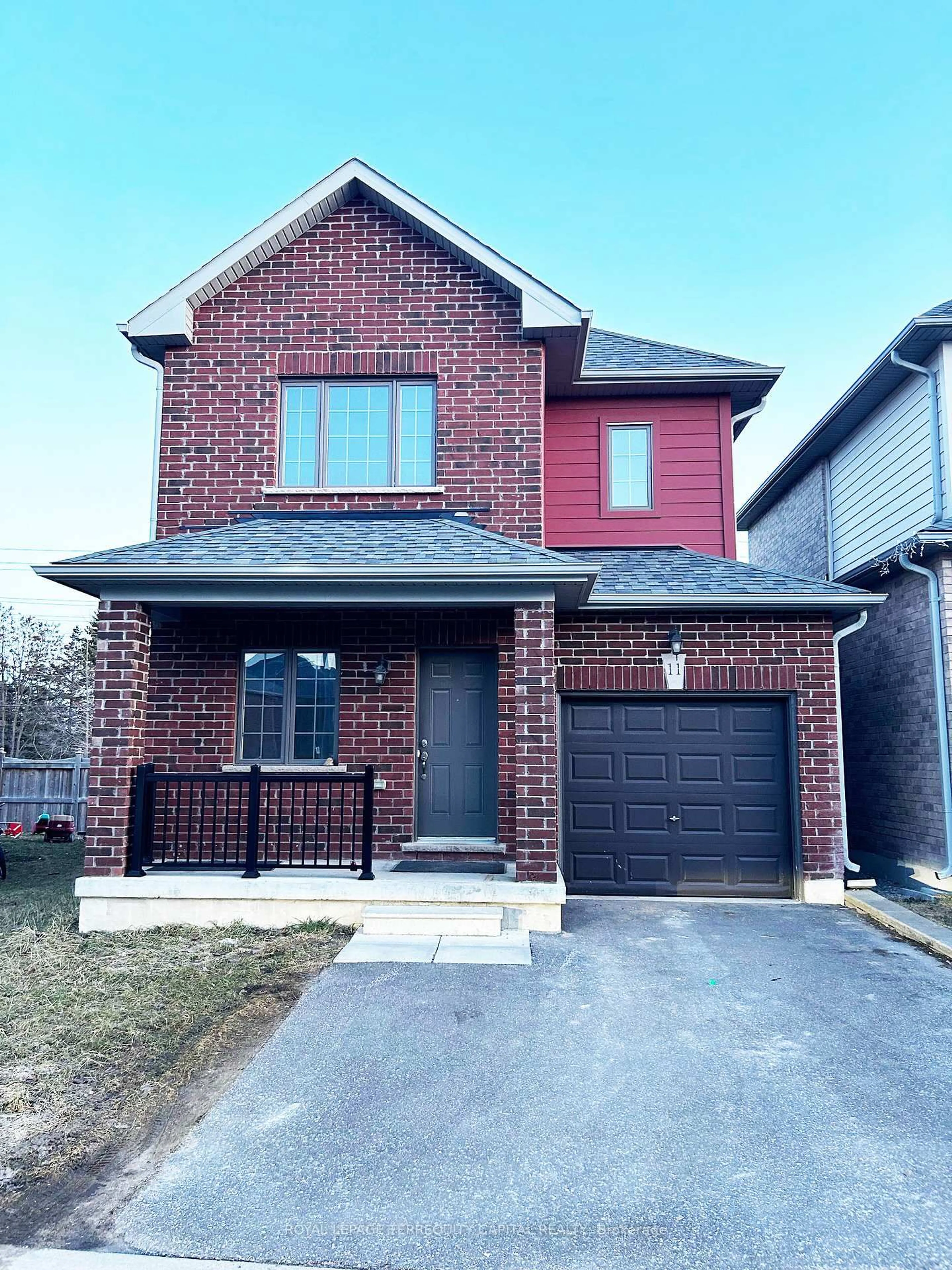 Home with brick exterior material, street for 11 Bedford Estates Cres, Barrie Ontario L4N 9K5