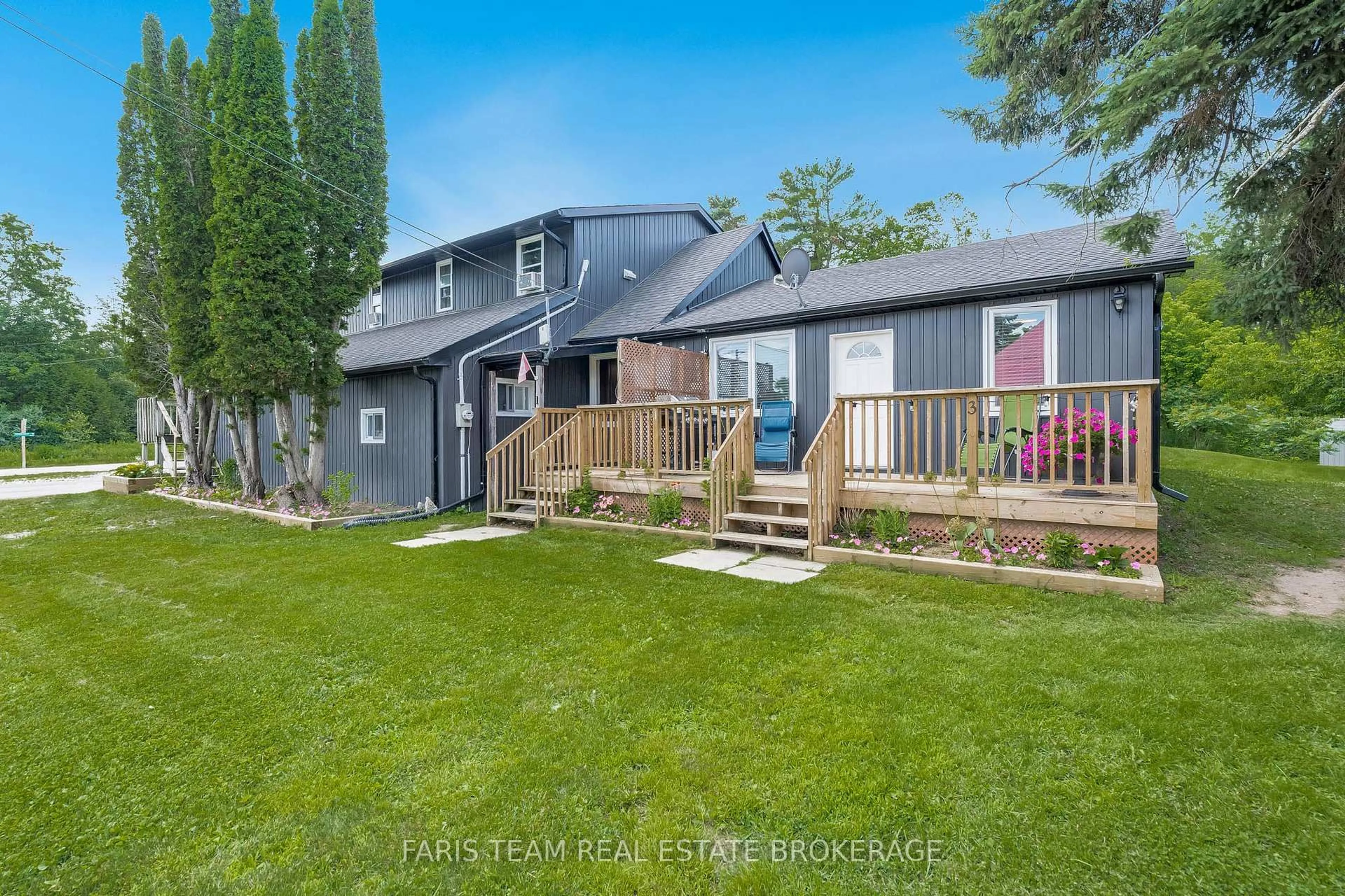 A pic from outside/outdoor area/front of a property/back of a property/a pic from drone, unknown for 5880 Rama Dalton Boundary Rd, Ramara Ontario L0K 1W0