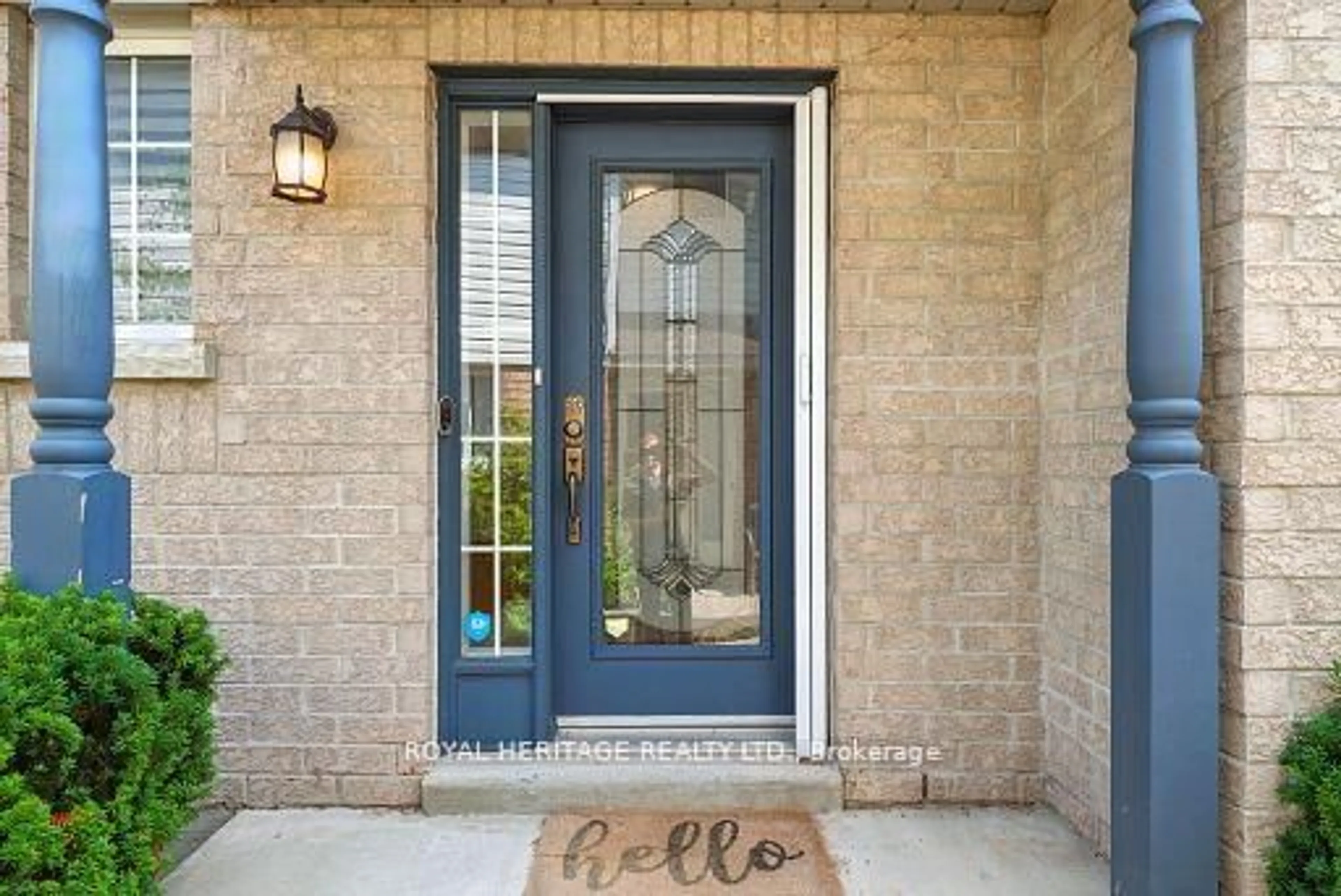 Indoor entryway for 337 Ferndale Dr, Barrie Ontario L4N 9Y6
