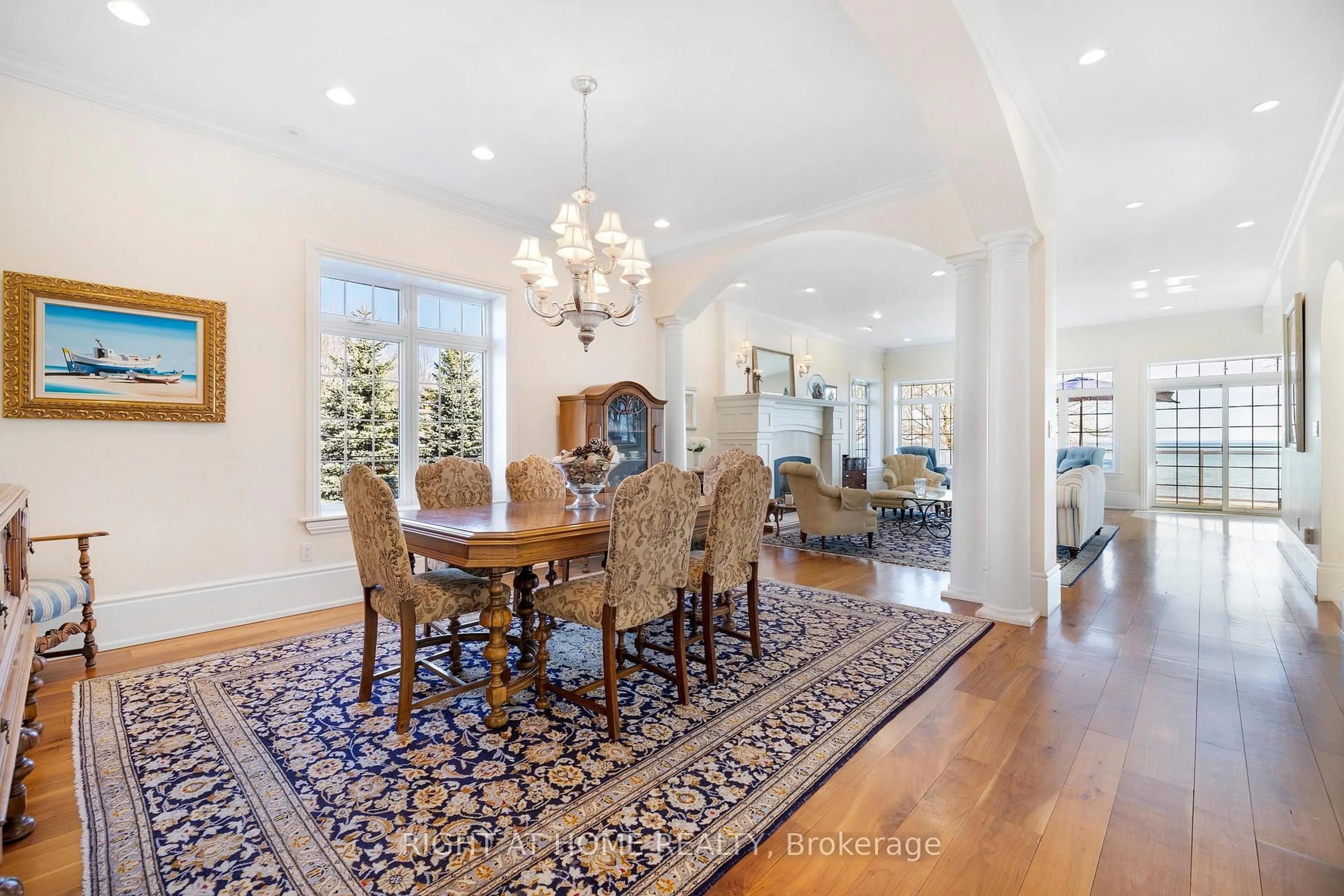 Dining room, unknown for 75 Indian Tr, Collingwood Ontario L9Y 0X2