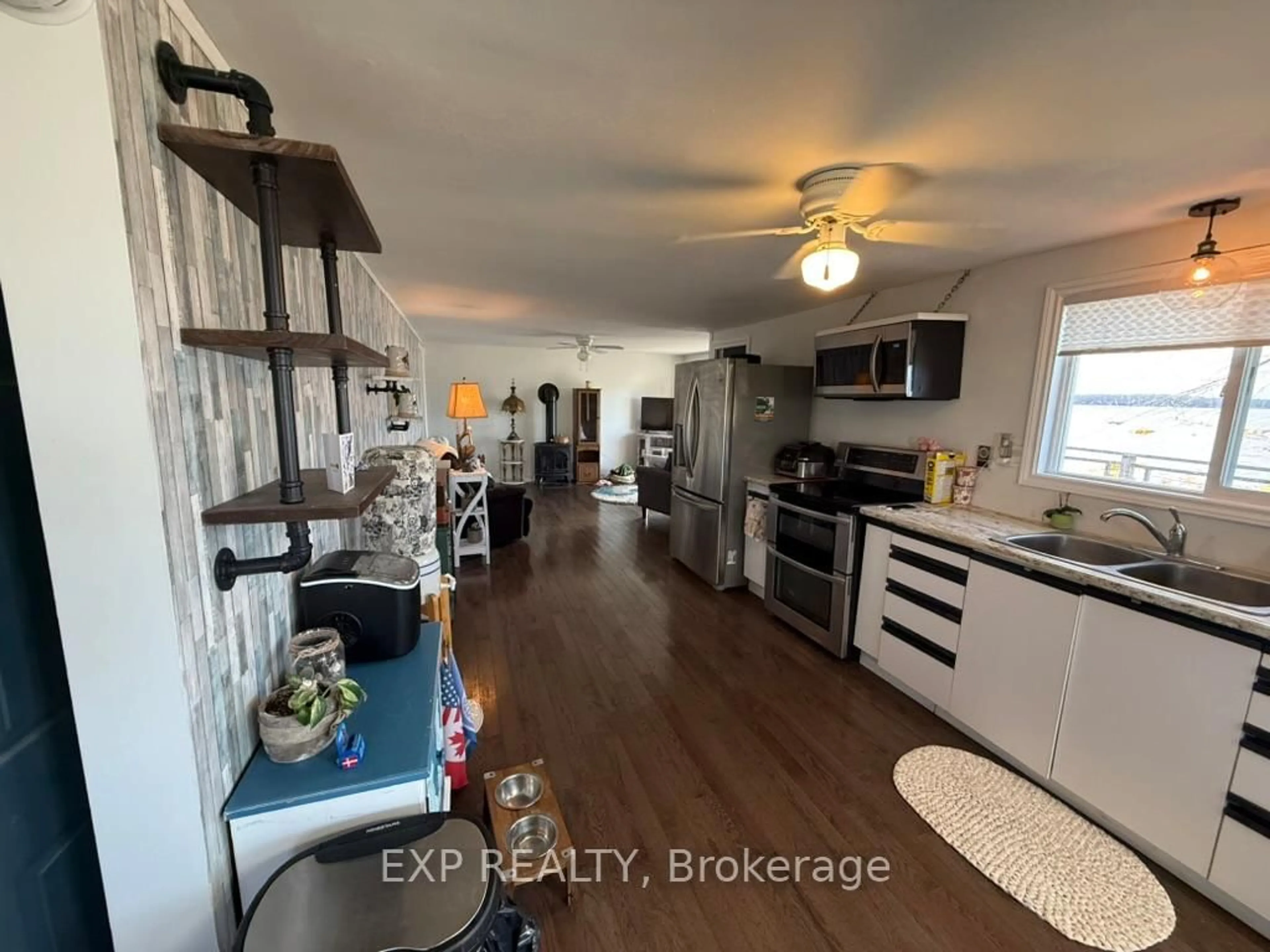 Open concept kitchen, unknown for 6222 Bluebird St, Ramara Ontario L3V 0K6