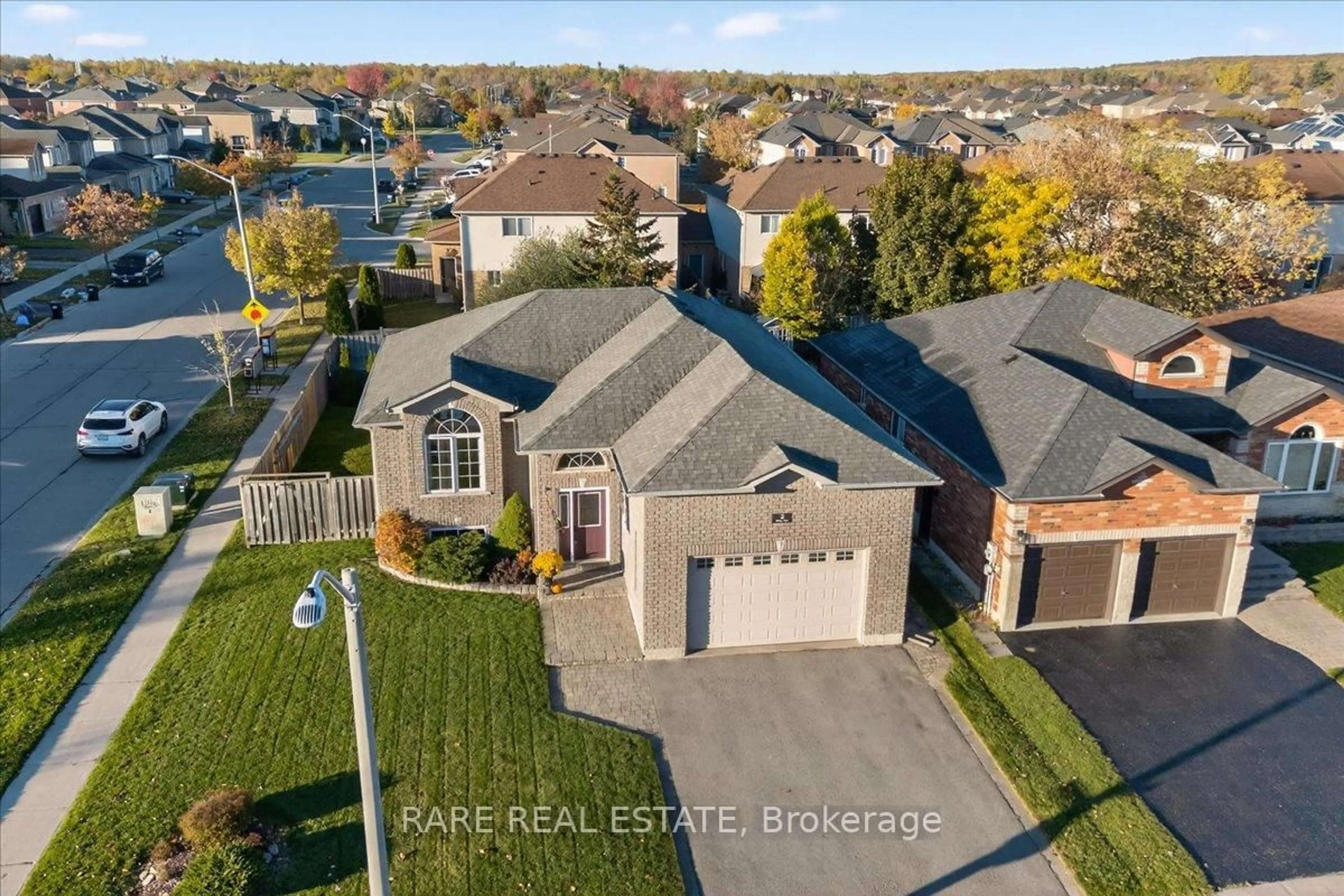A pic from outside/outdoor area/front of a property/back of a property/a pic from drone, water/lake/river/ocean view for 2 Mailey Lane, Barrie Ontario L4N 0P3