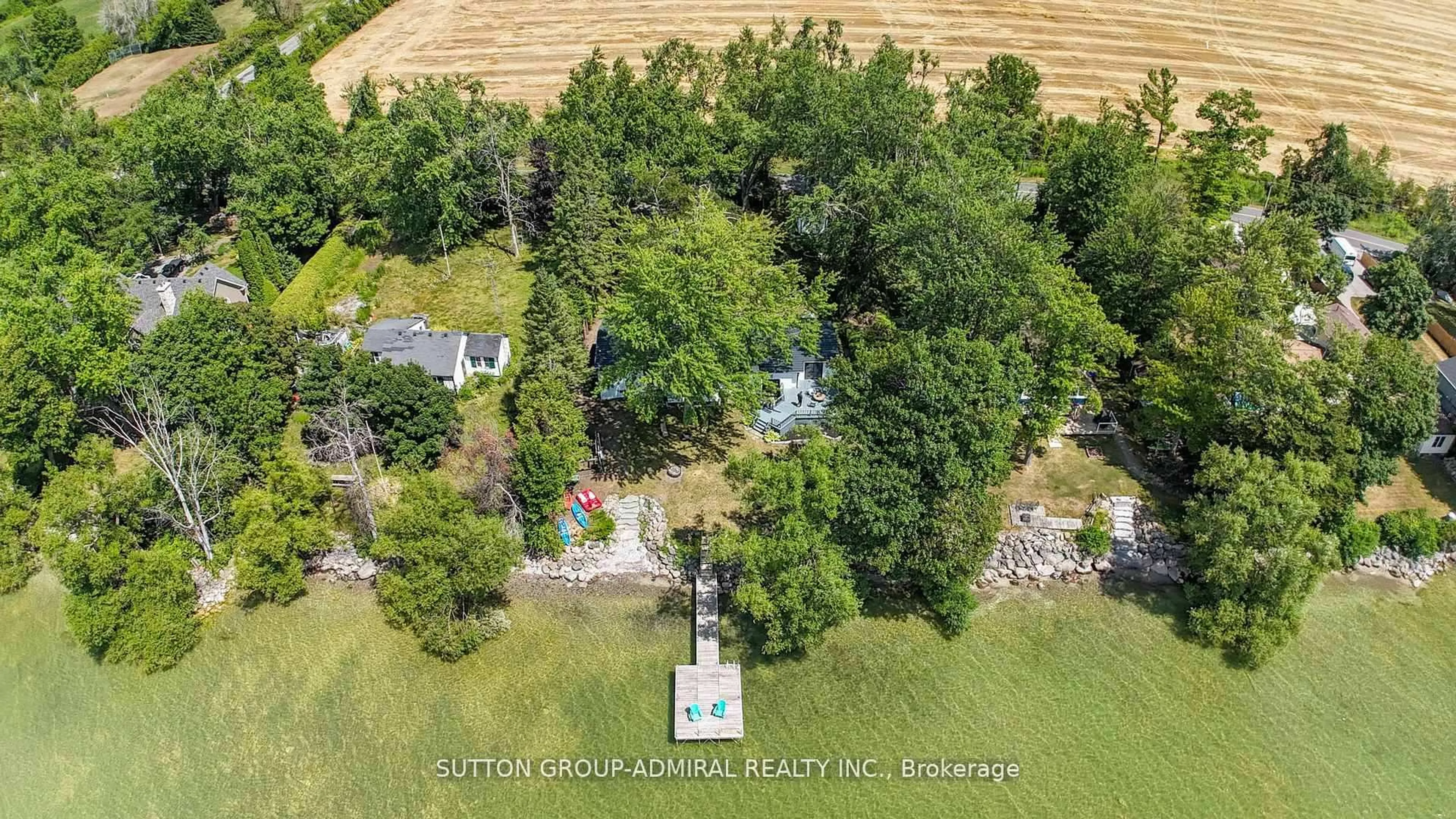 A pic from outside/outdoor area/front of a property/back of a property/a pic from drone, unknown for 2232 Lakeshore Dr, Ramara Ontario L0K 1B0