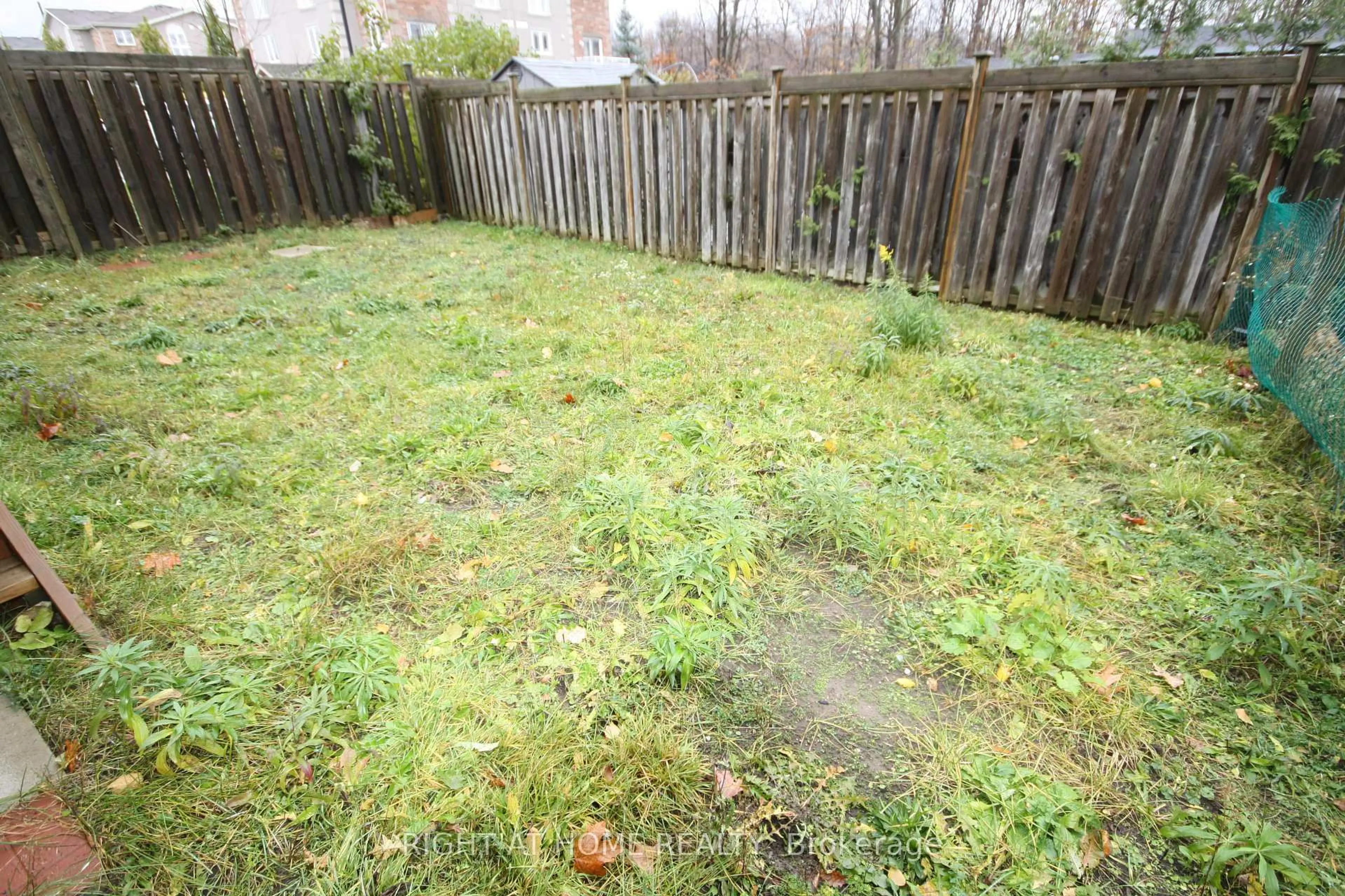 Unknown for 66 White Cres, Barrie Ontario L4N 5Z9