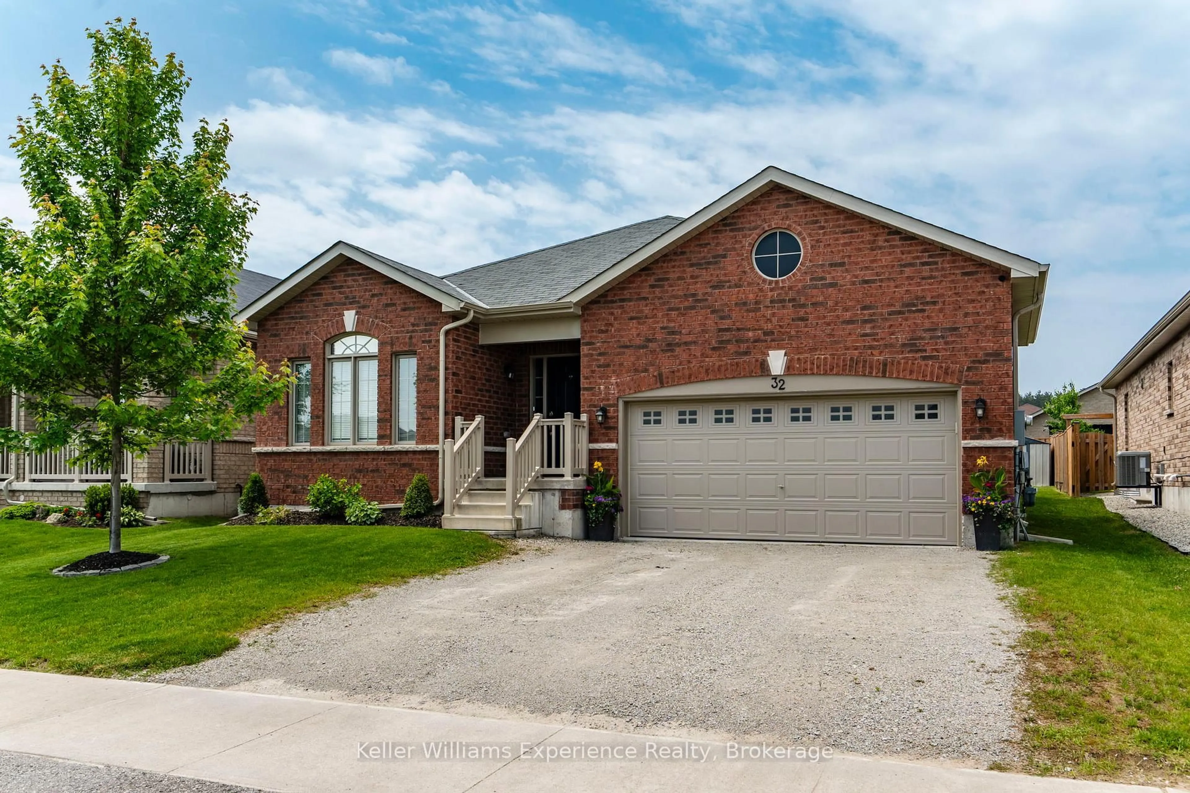 Home with brick exterior material, street for 32 Hatton Dr, Penetanguishene Ontario L9M 0V6